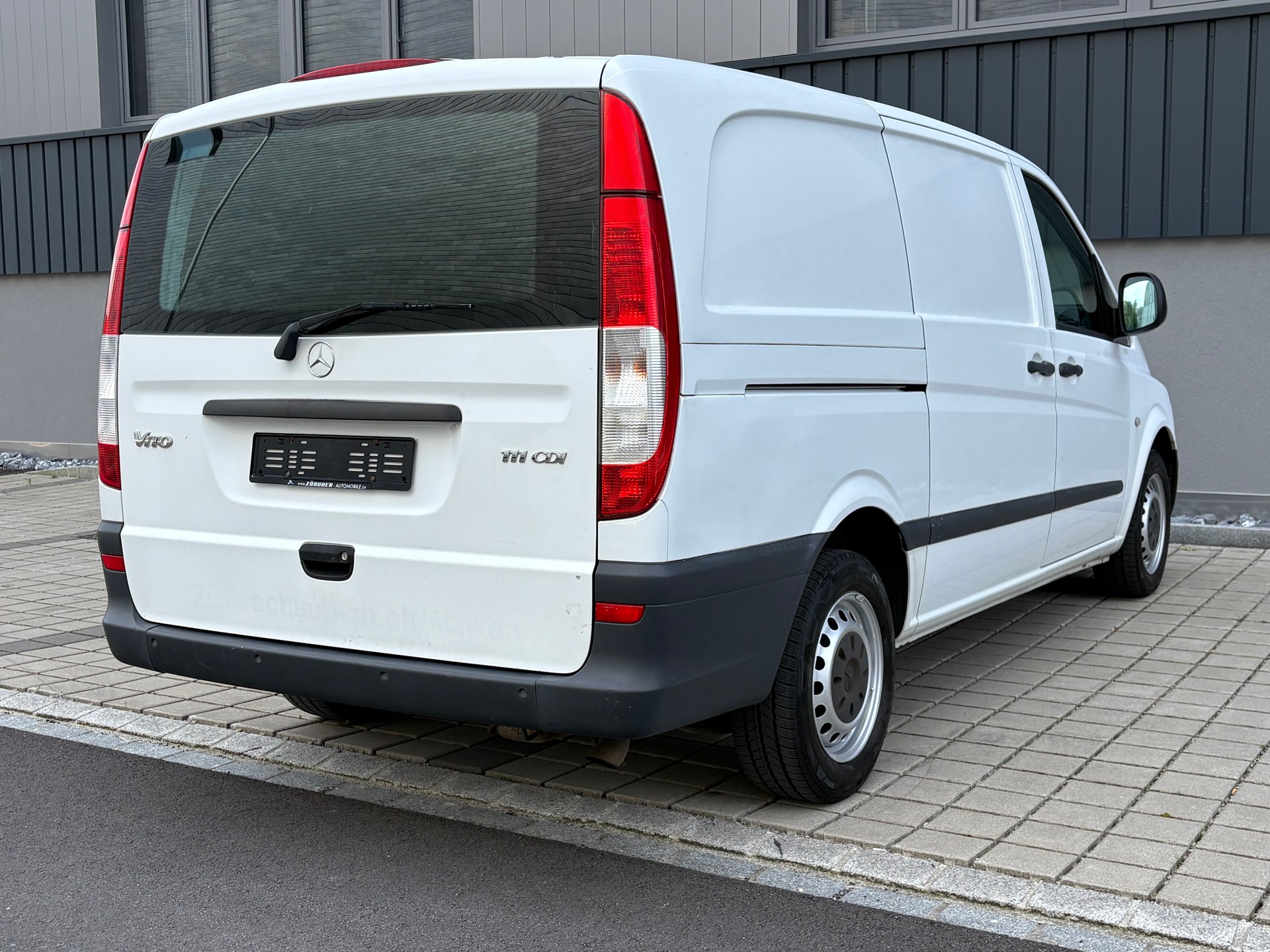 MERCEDES-BENZ Vito 111 CDI L-image-7