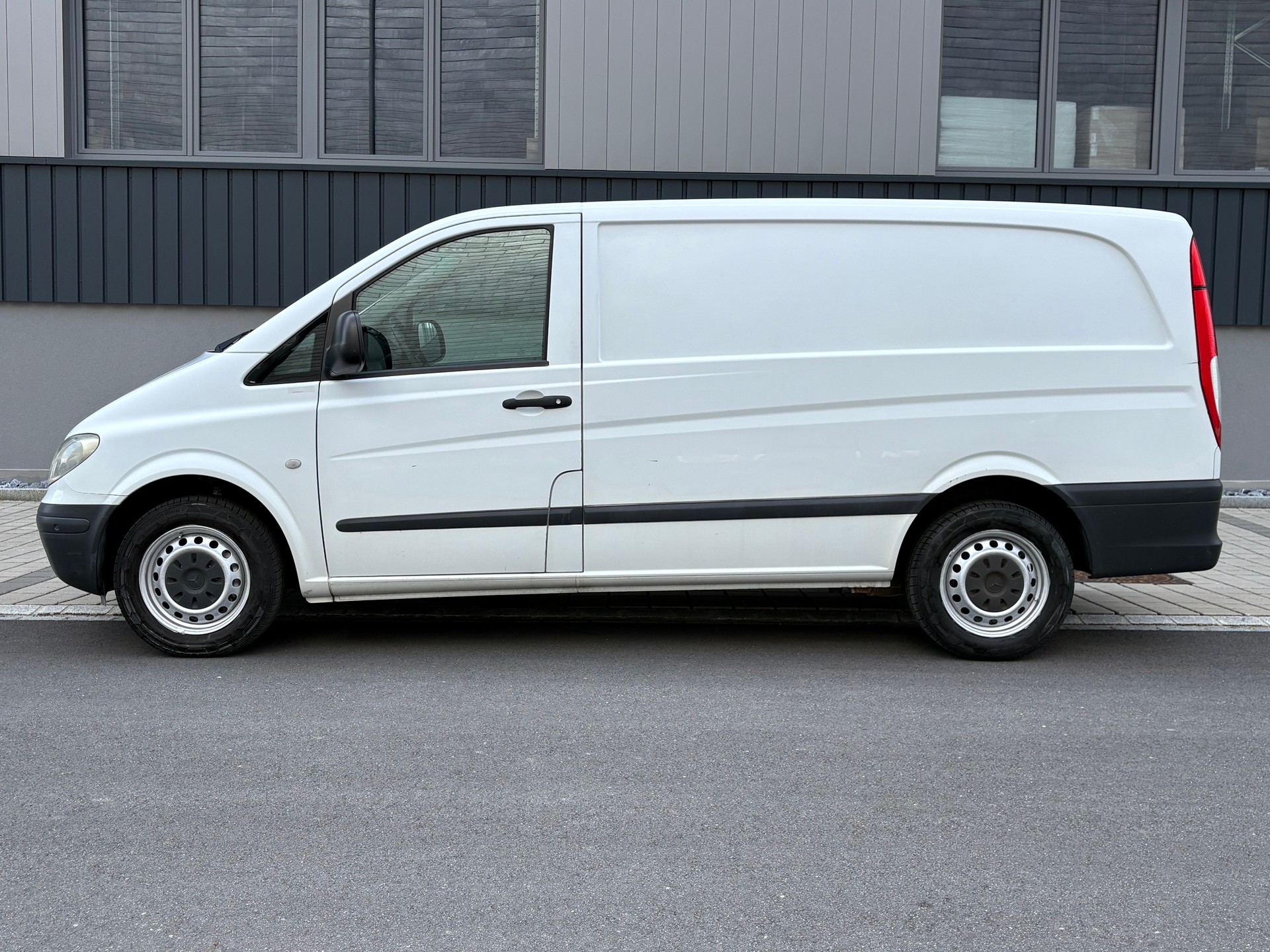 MERCEDES-BENZ Vito 111 CDI L-image-3
