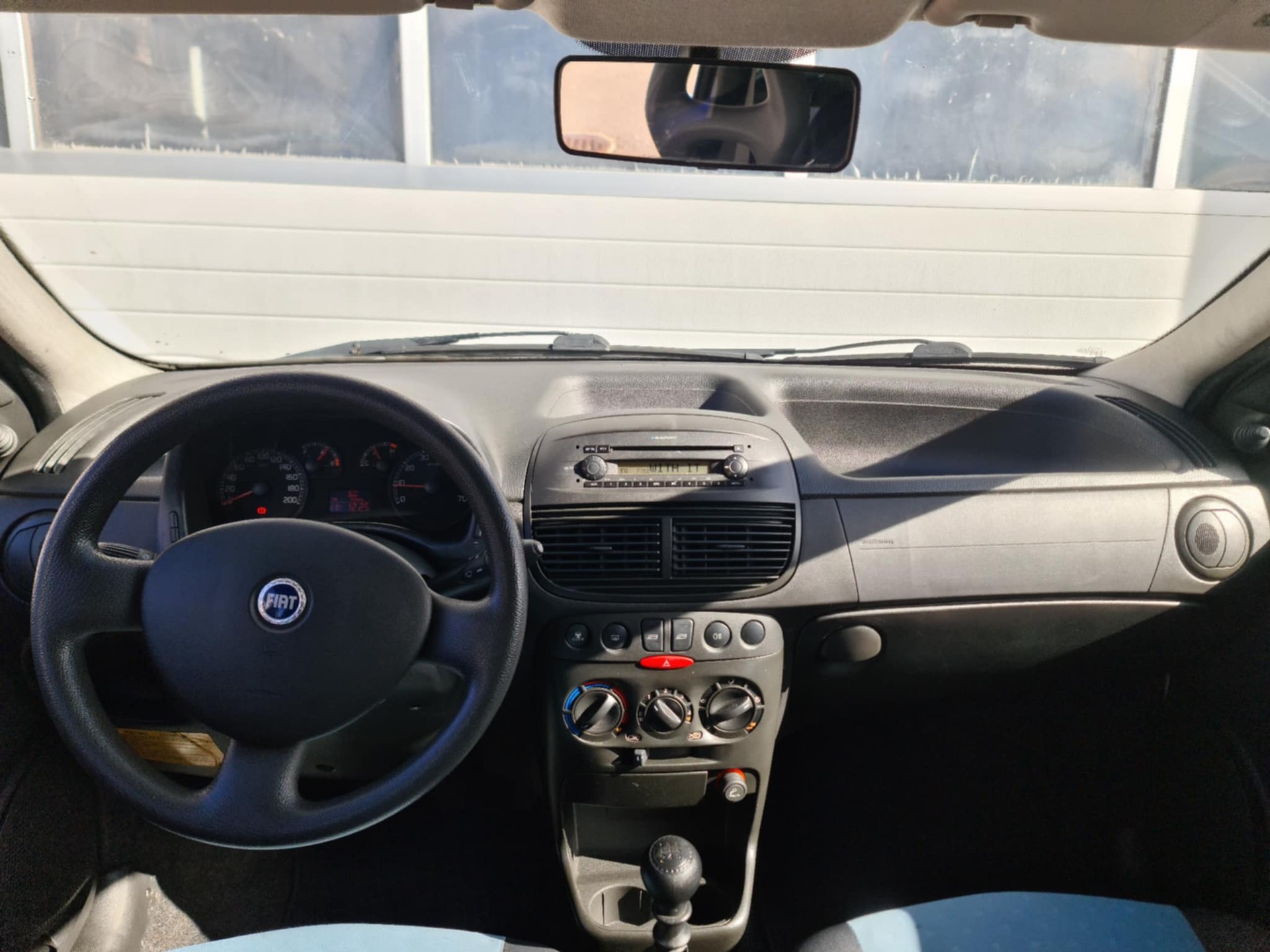 FIAT Punto 1.2 Active-image-11