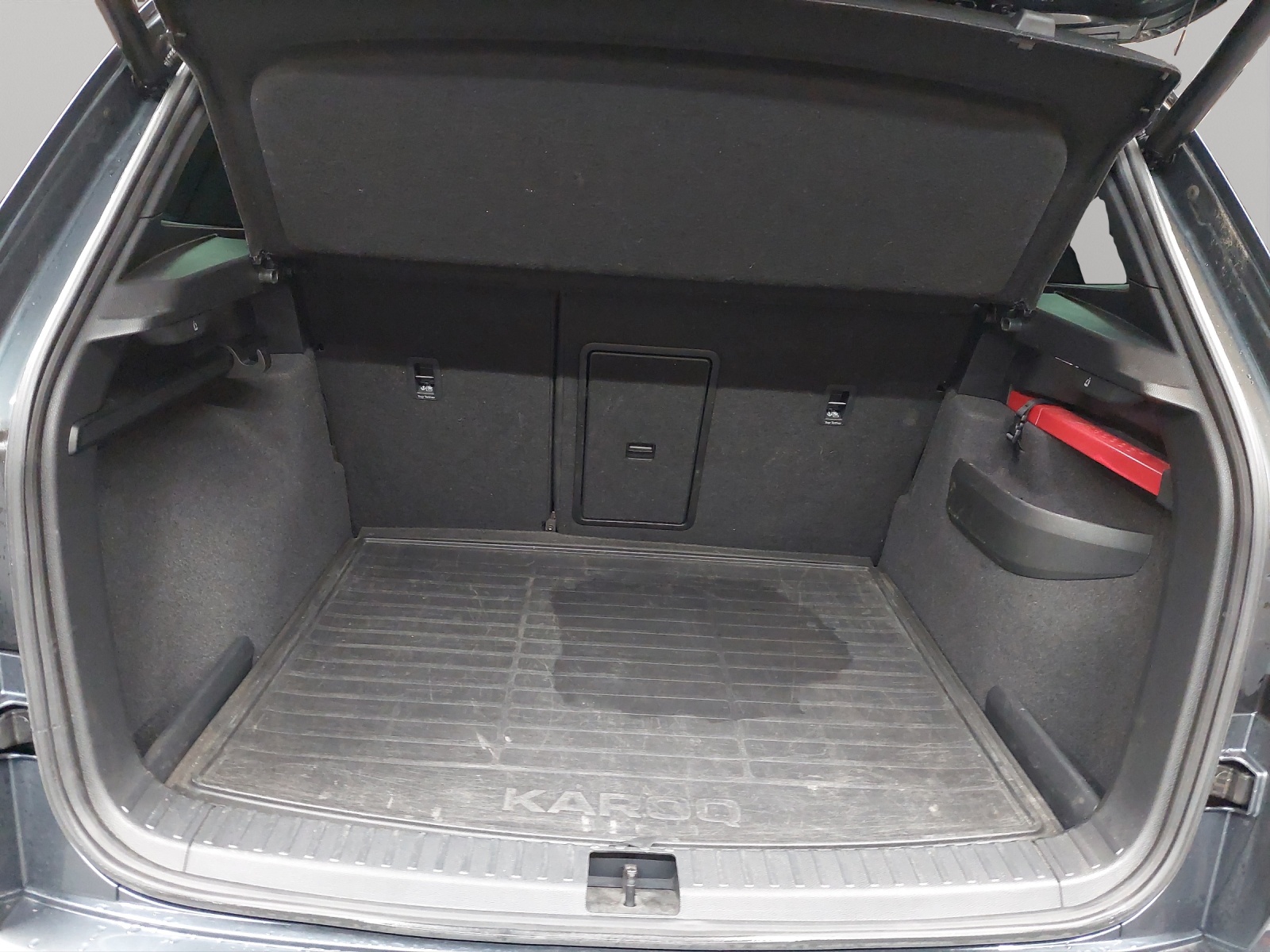 SKODA Karoq 2.0 TSI SportLine 4x4 DSG-image-10