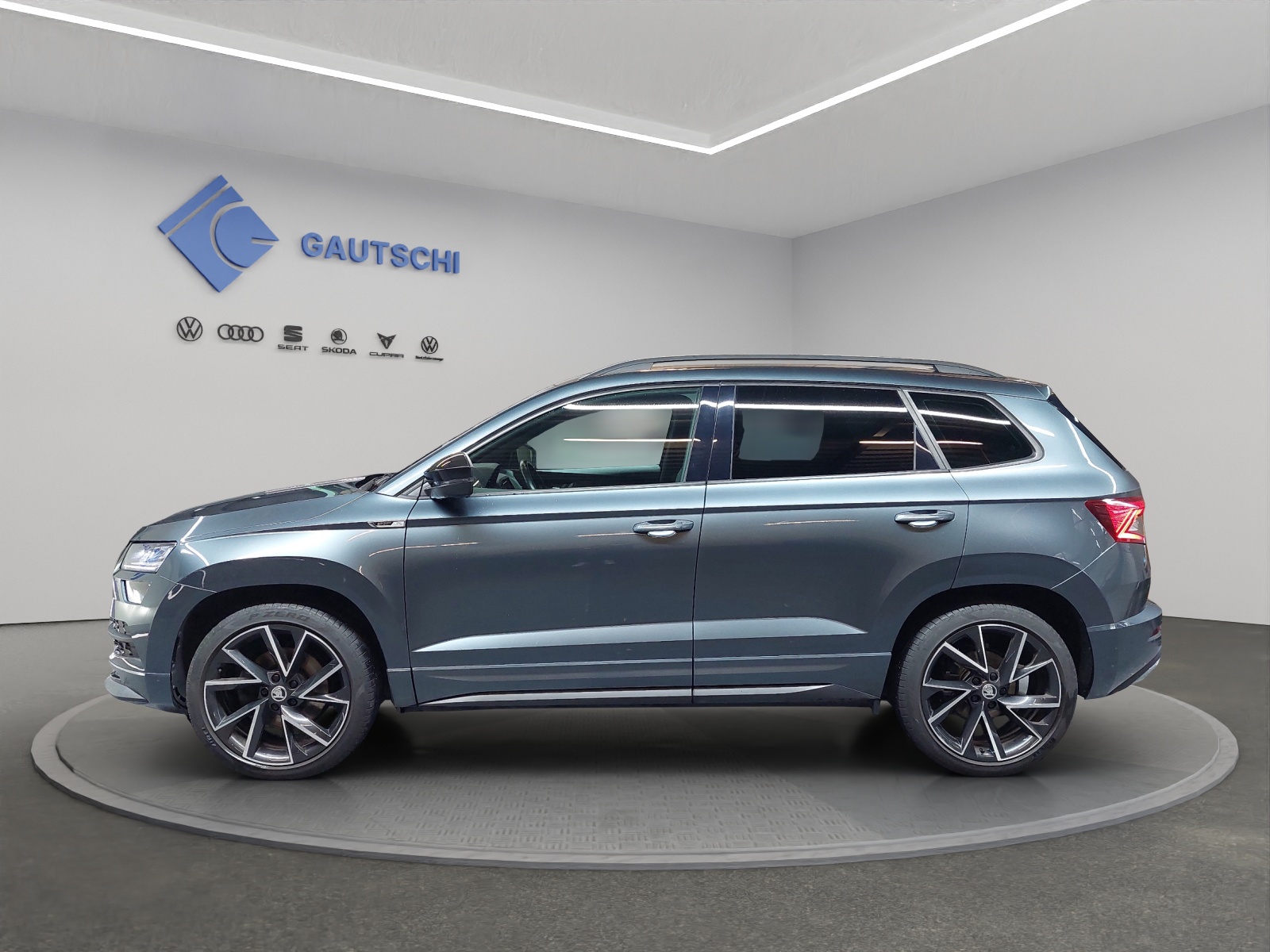 SKODA Karoq 2.0 TSI SportLine 4x4 DSG-image-1