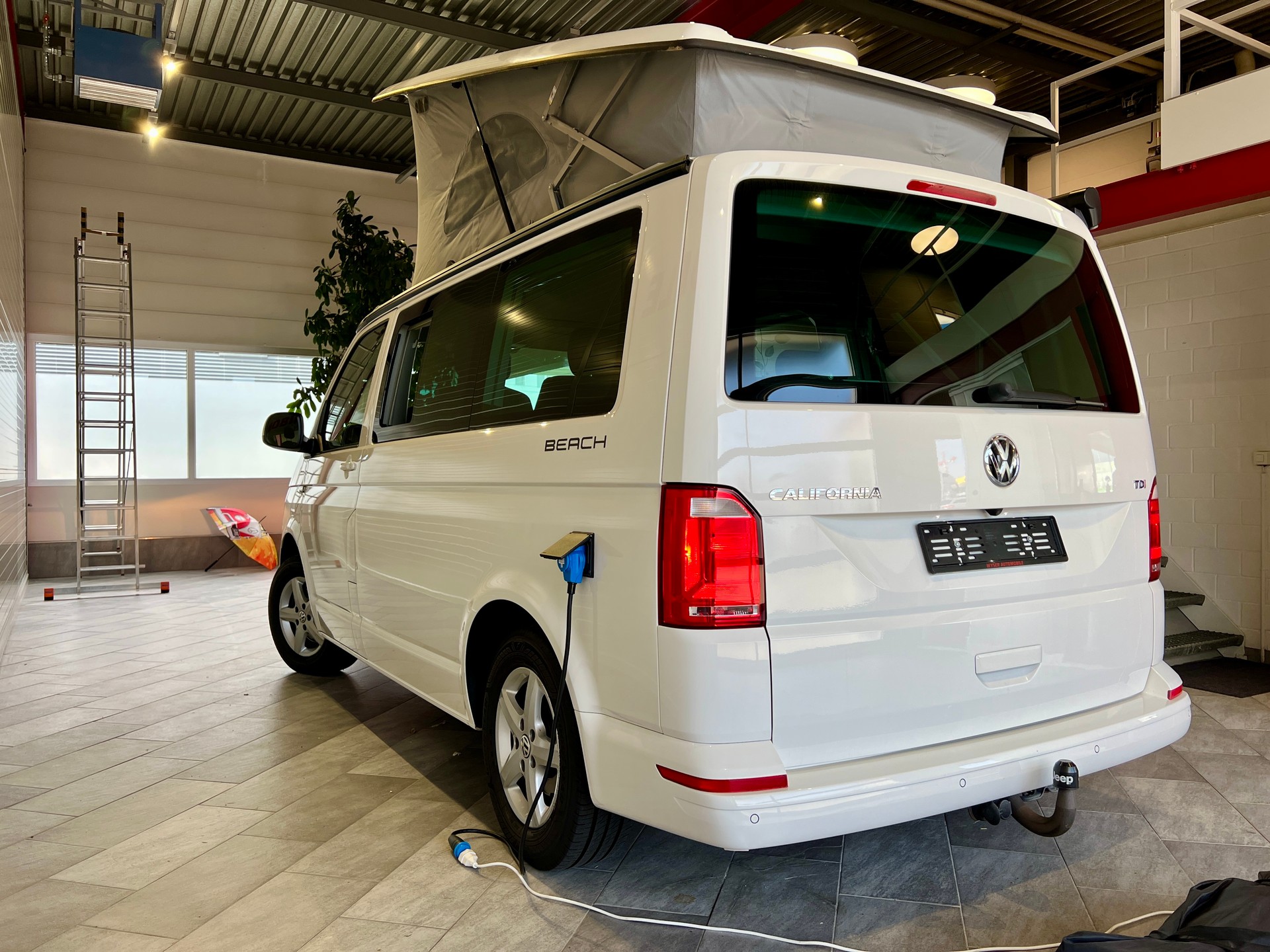 VW T6 California 2.0 TDI Beach Liberty DSG-image-3