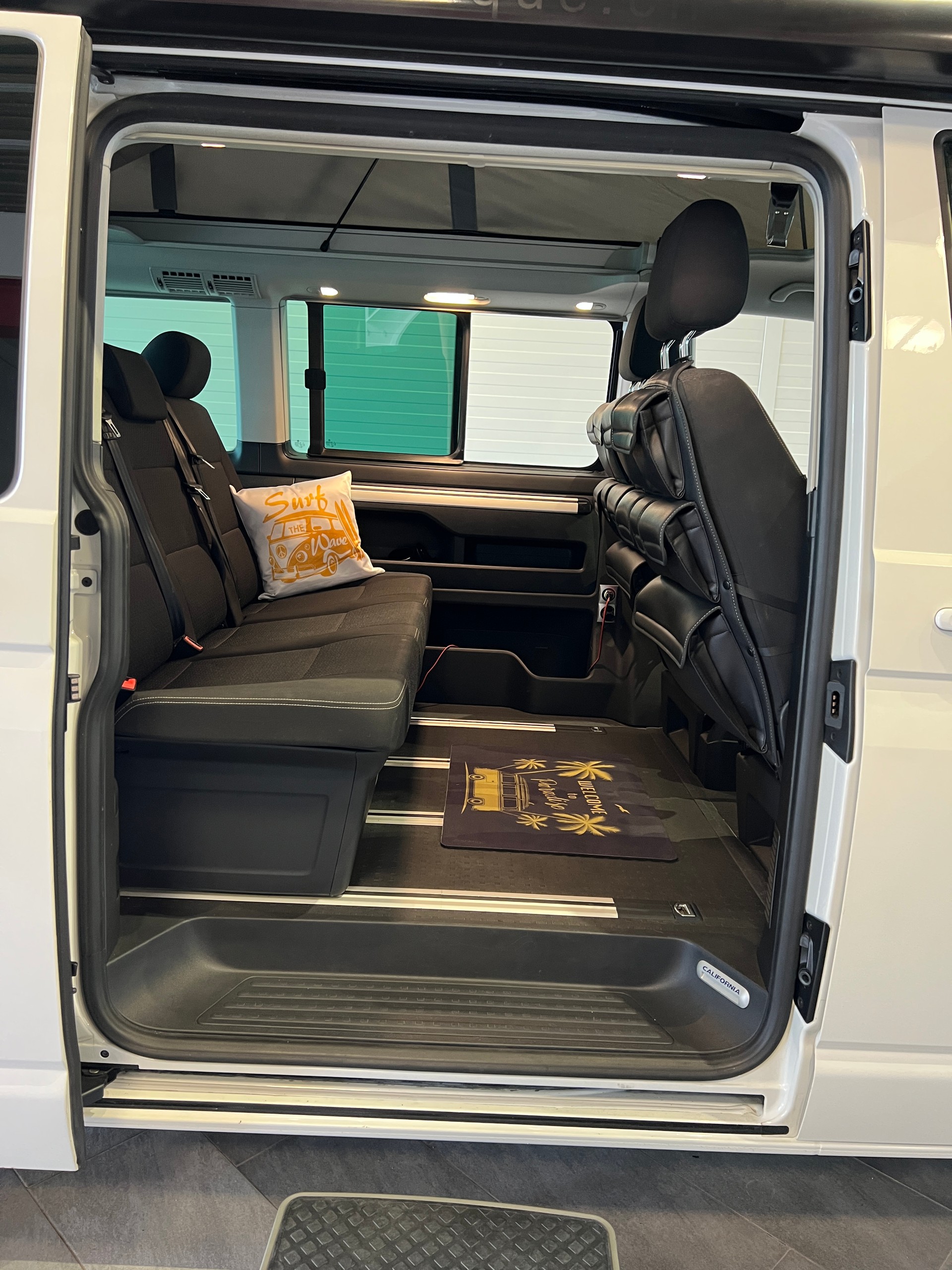 VW T6 California 2.0 TDI Beach Liberty DSG-image-12