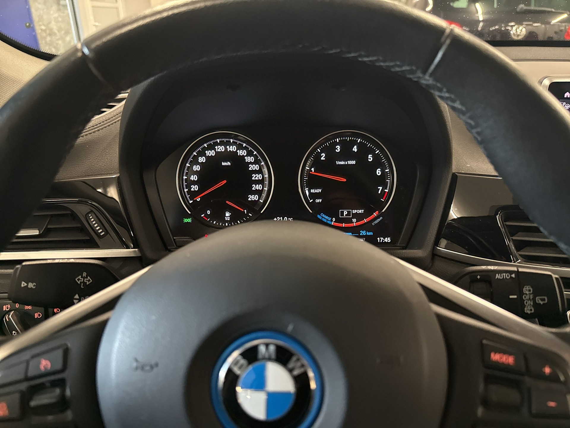 BMW X1 xDrive 25e xLine Steptronic-image-13