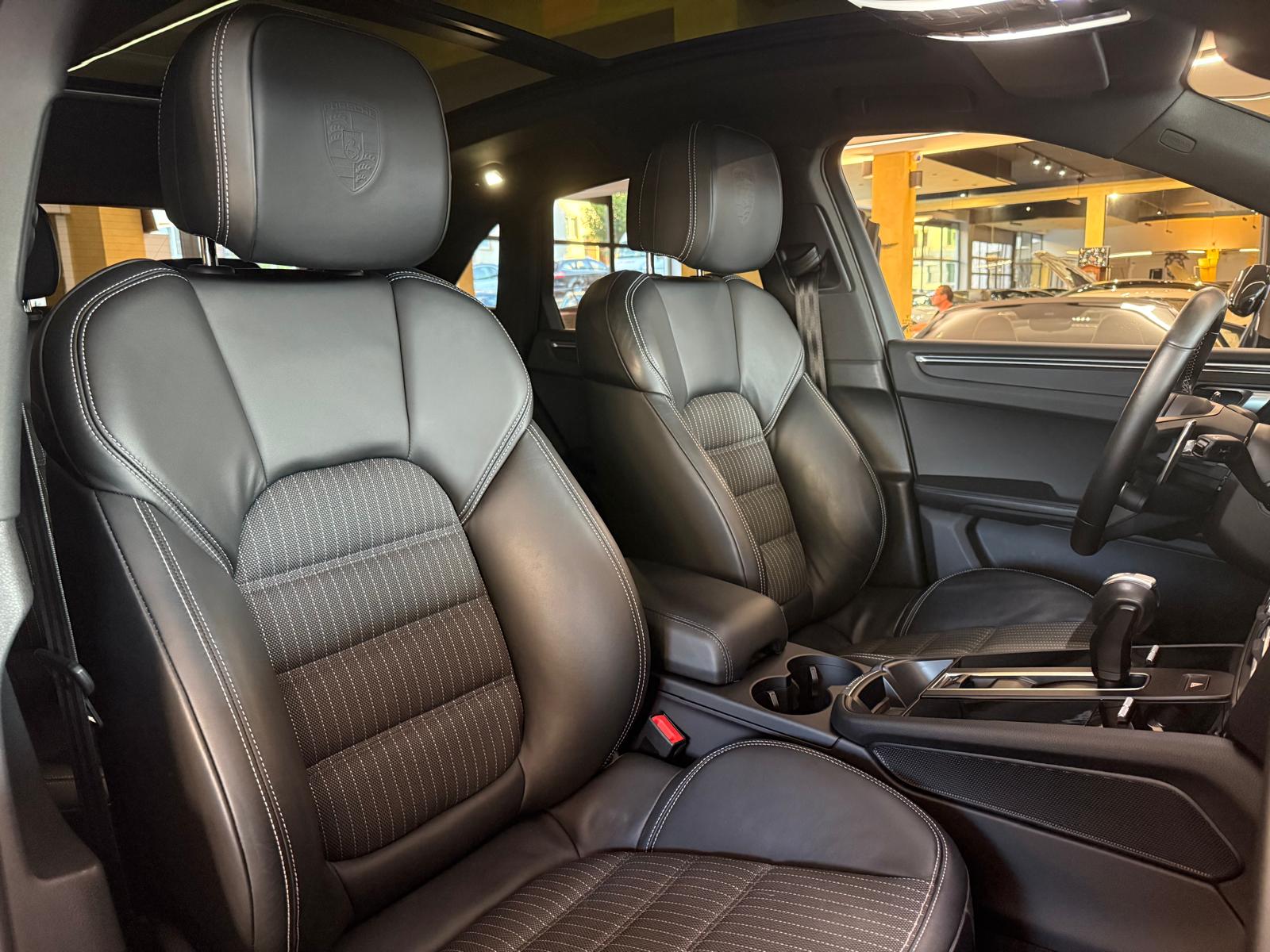 PORSCHE Macan T PDK-image-15