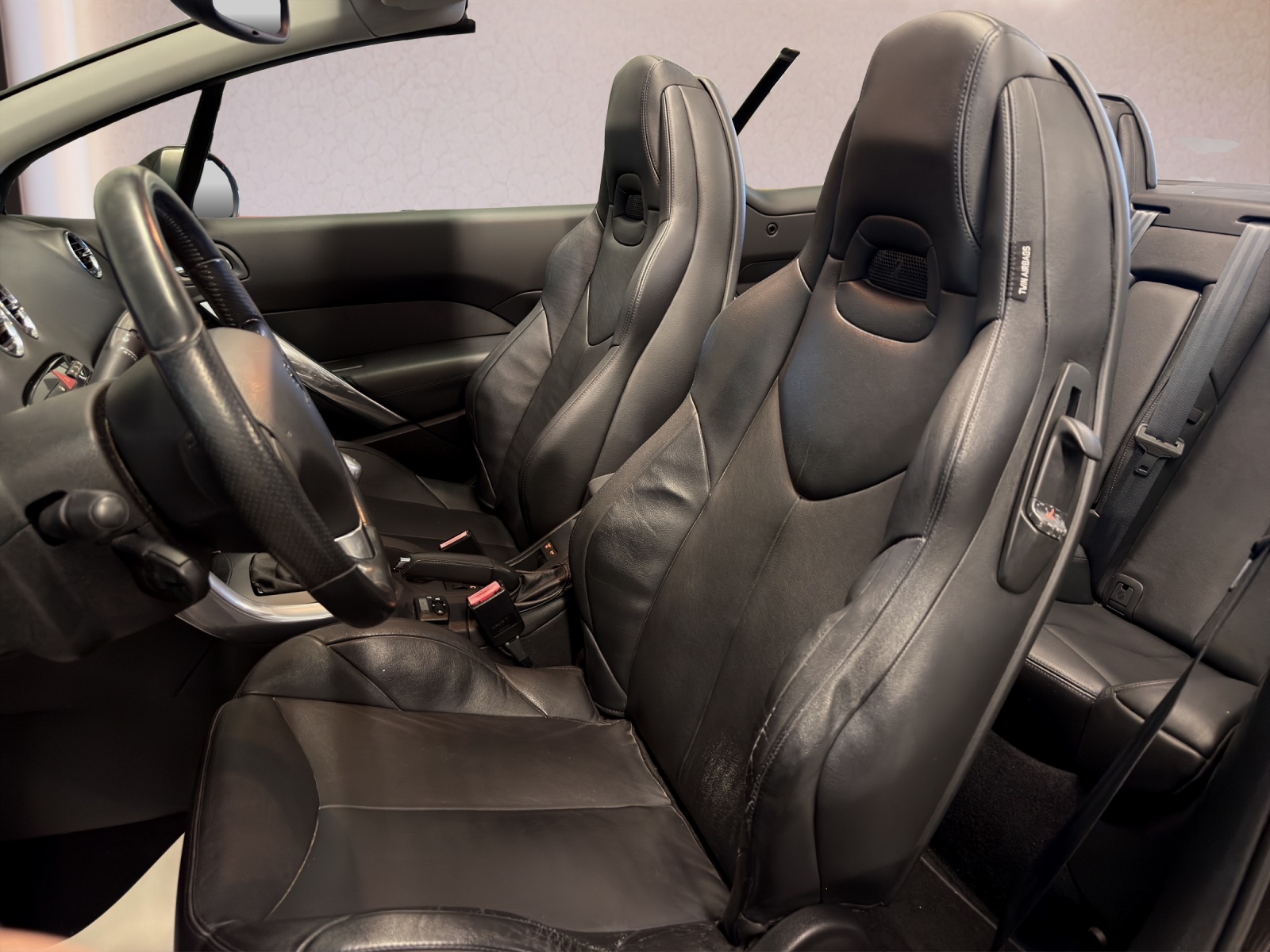 PEUGEOT 308 CC 1.6 16V Turbo Platinum-image-15