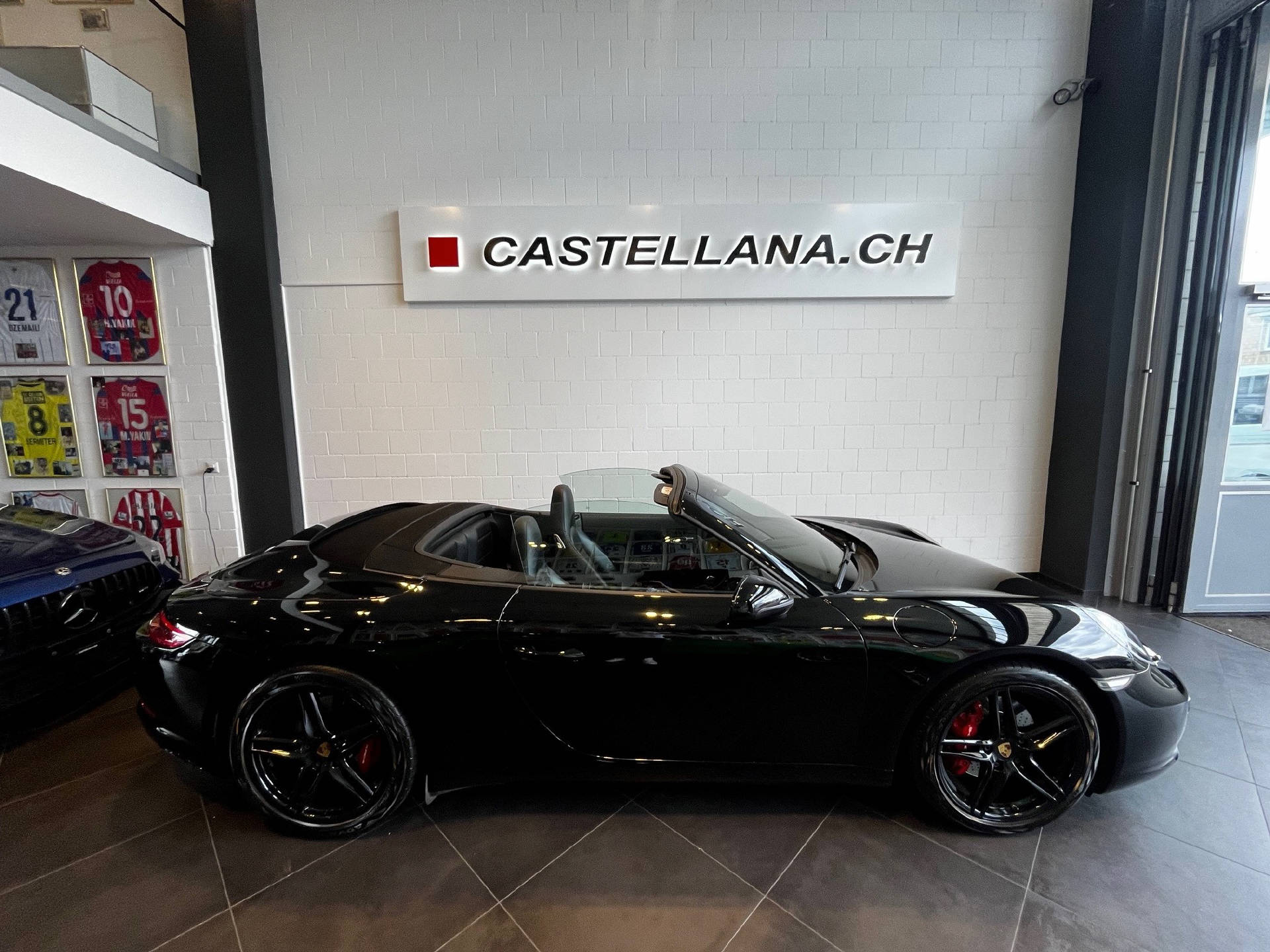 PORSCHE 911 Cabriolet 3.0 Carrera PDK-image-6