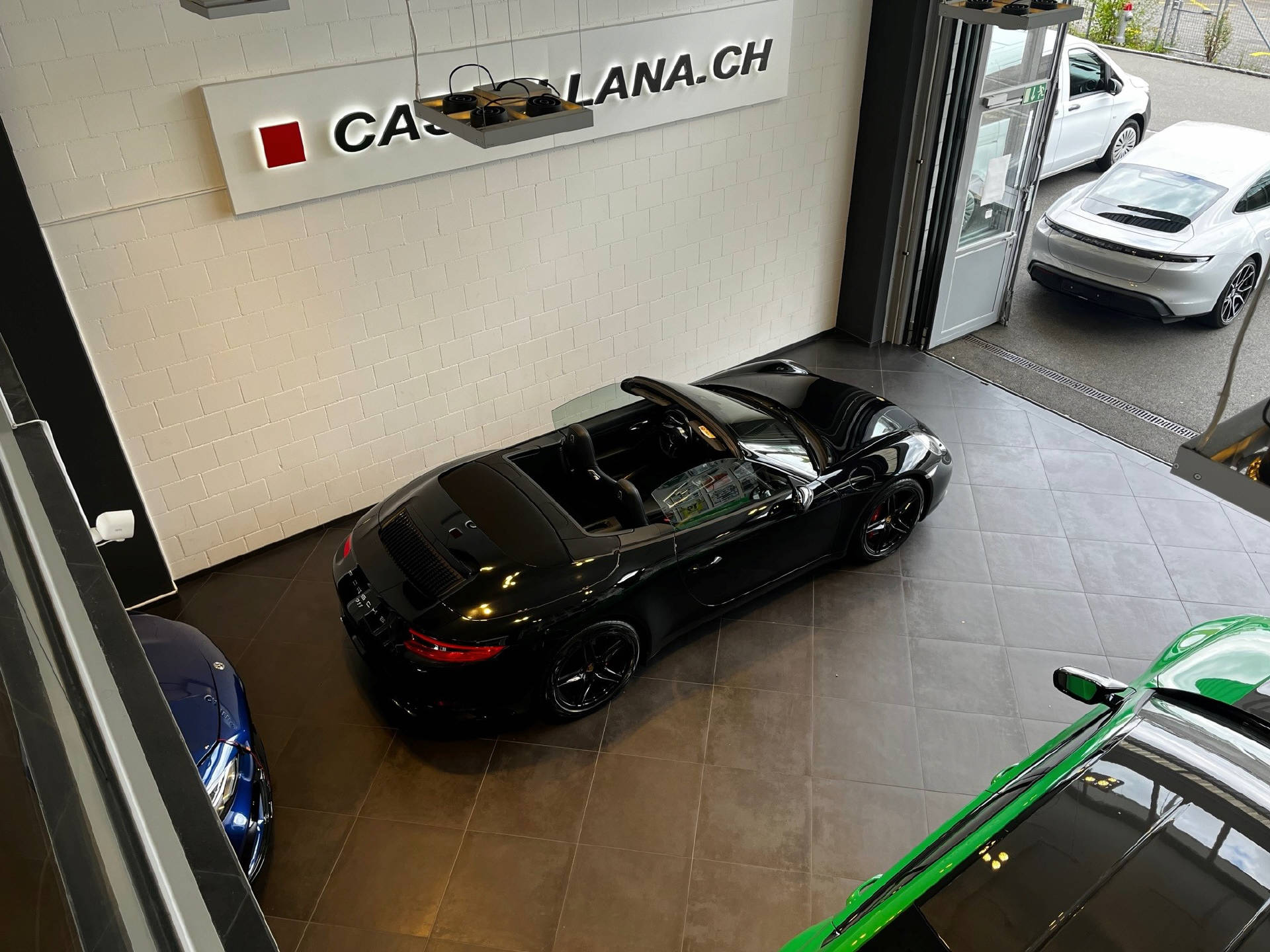 PORSCHE 911 Cabriolet 3.0 Carrera PDK-image-12