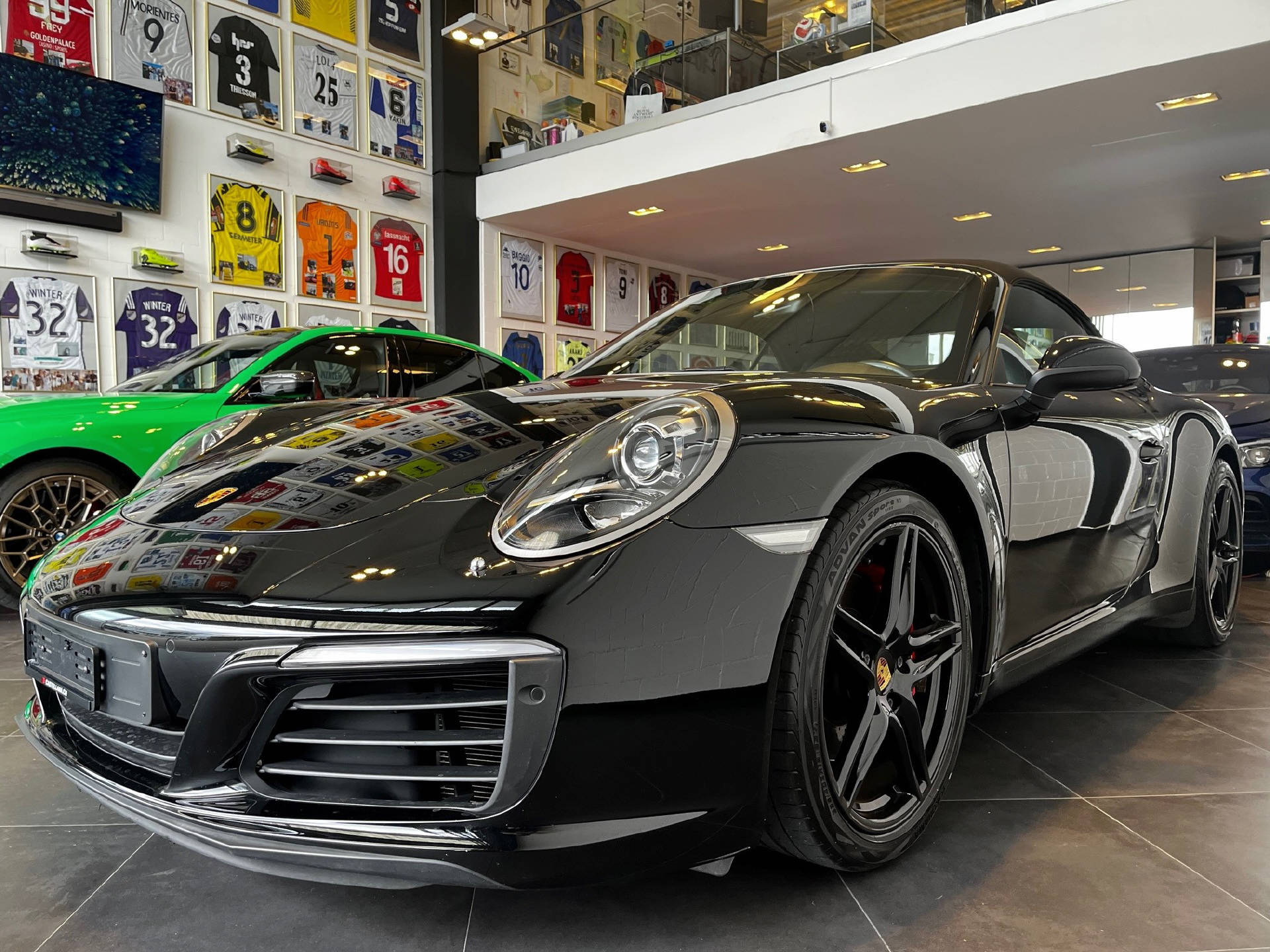 PORSCHE 911 Cabriolet 3.0 Carrera PDK-image-4