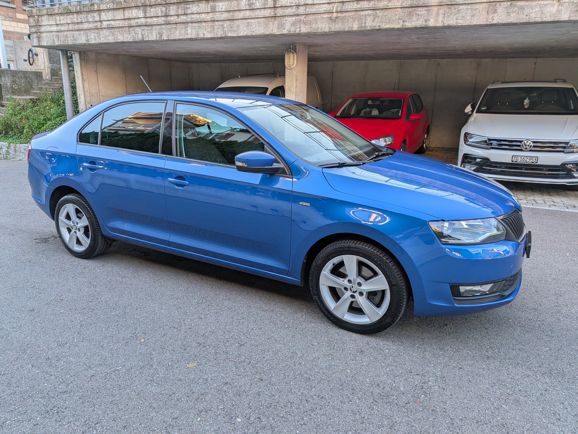 SKODA Rapid Spaceback 1.0 TSI Ambition-image-7