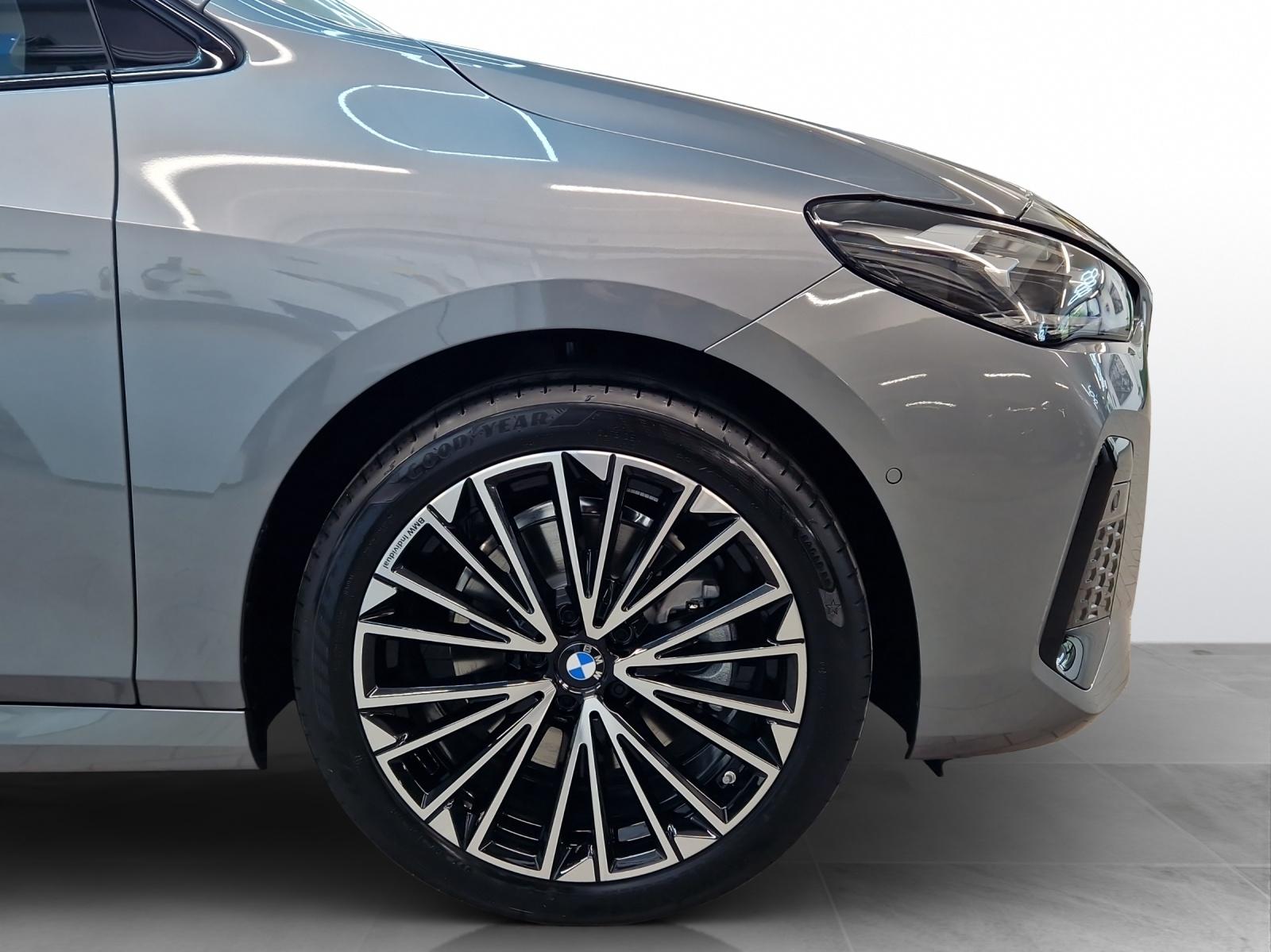BMW 223i xDrive AT M Sport-image-9