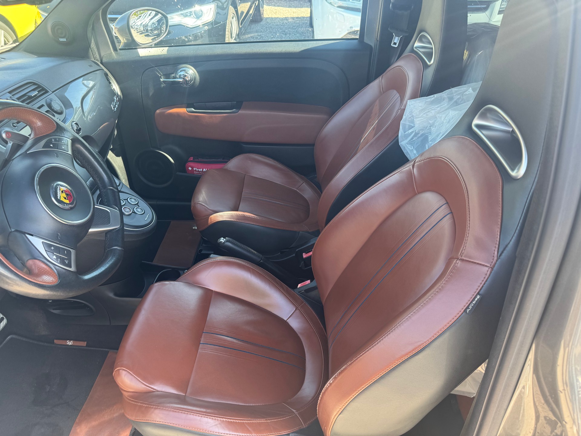 FIAT 595 1.4 16V Turbo Abarth Turismo Dualogic-image-7