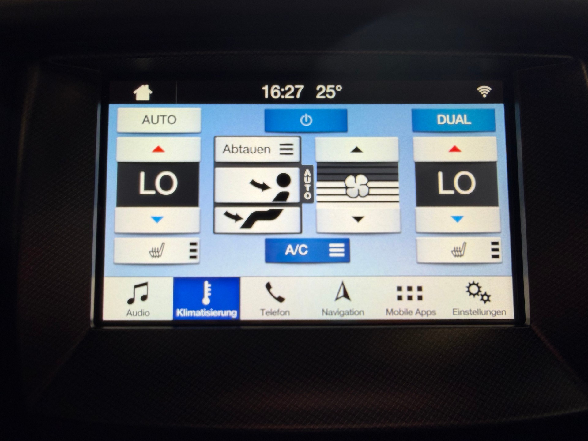 FORD Ranger Wildtrak 3.2 TDCi 4x4 A-image-25