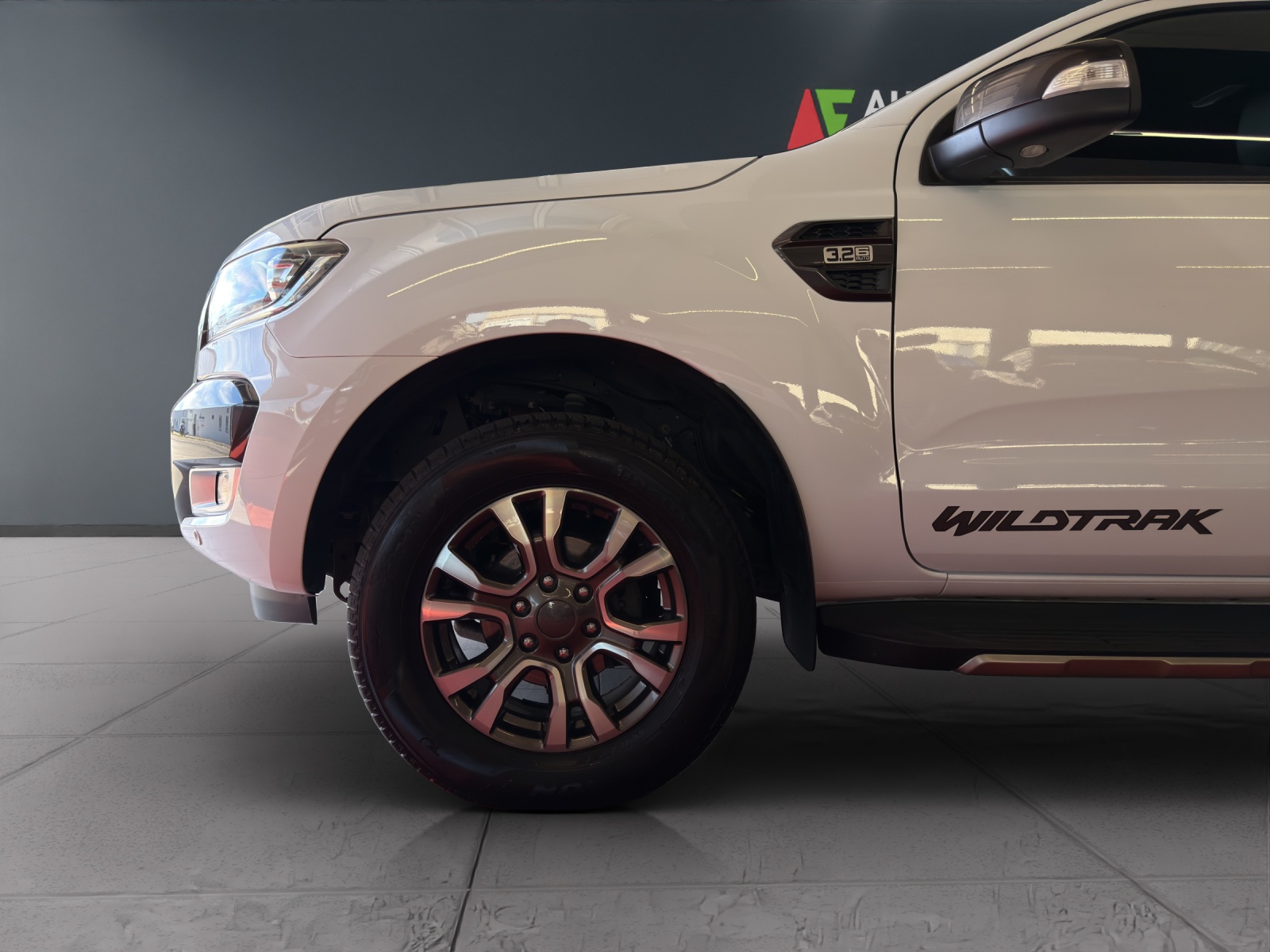 FORD Ranger Wildtrak 3.2 TDCi 4x4 A-image-10