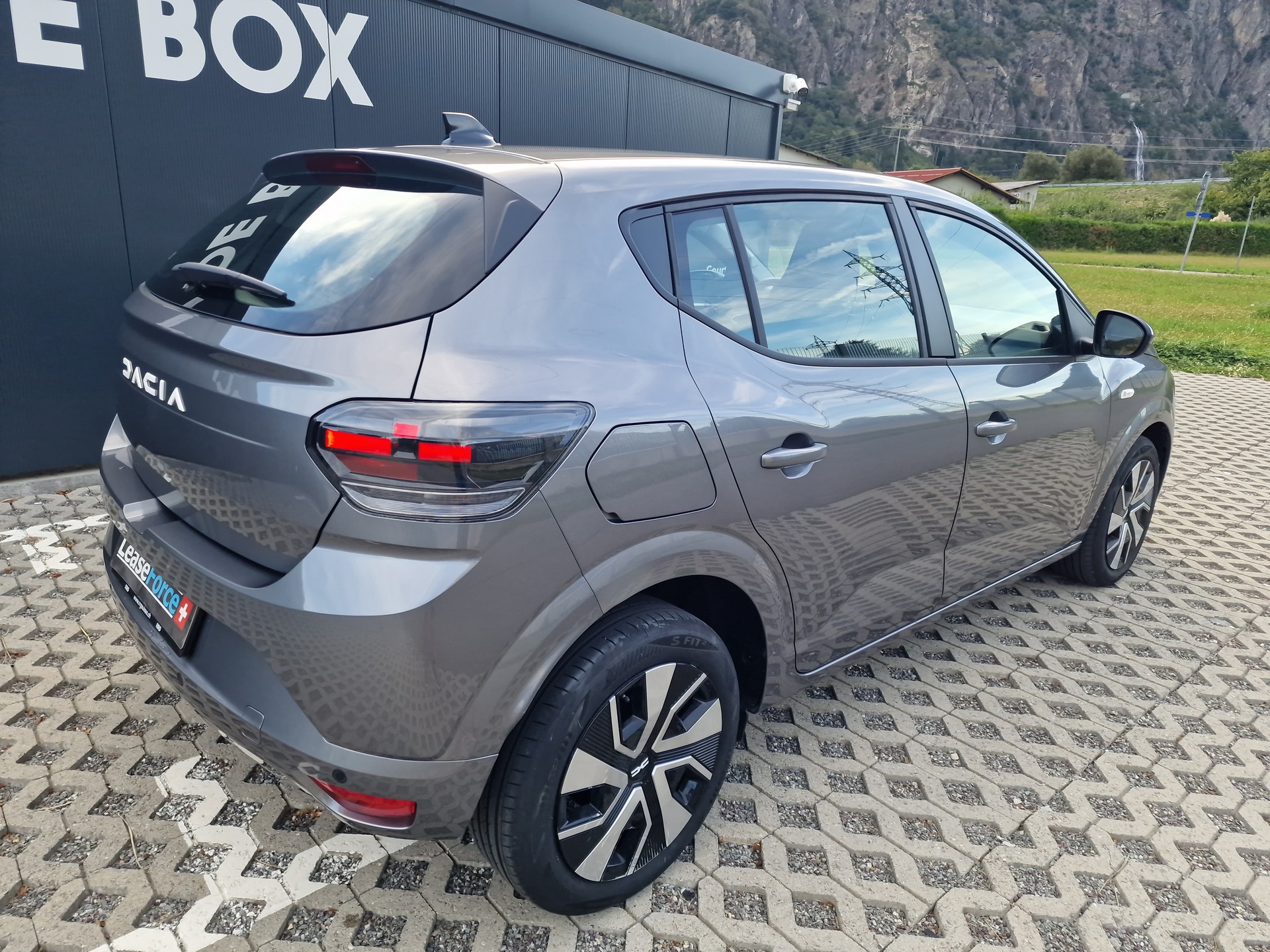 DACIA Sandero TCe 100 Expression-image-3