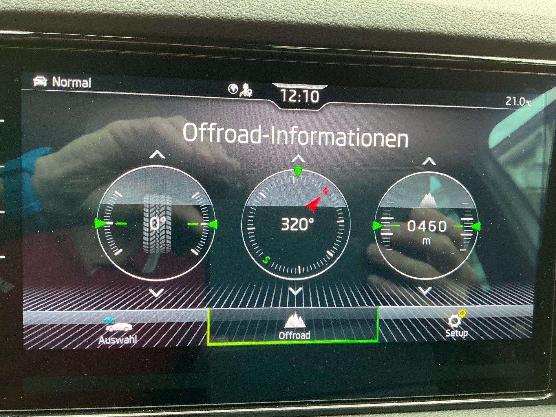SKODA Karoq Sportline 4x4-image-15
