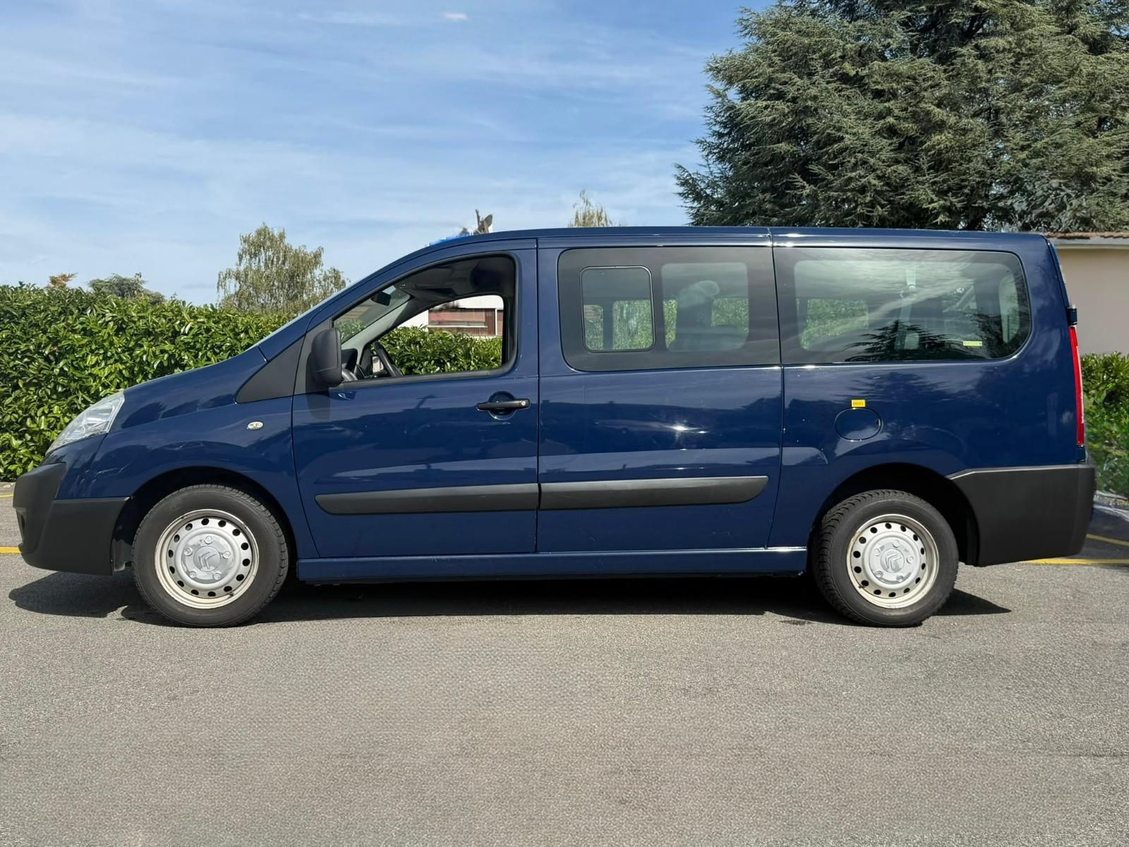 CITROEN Jumpy 2.0 HDi L2H1 Attraction-image-2