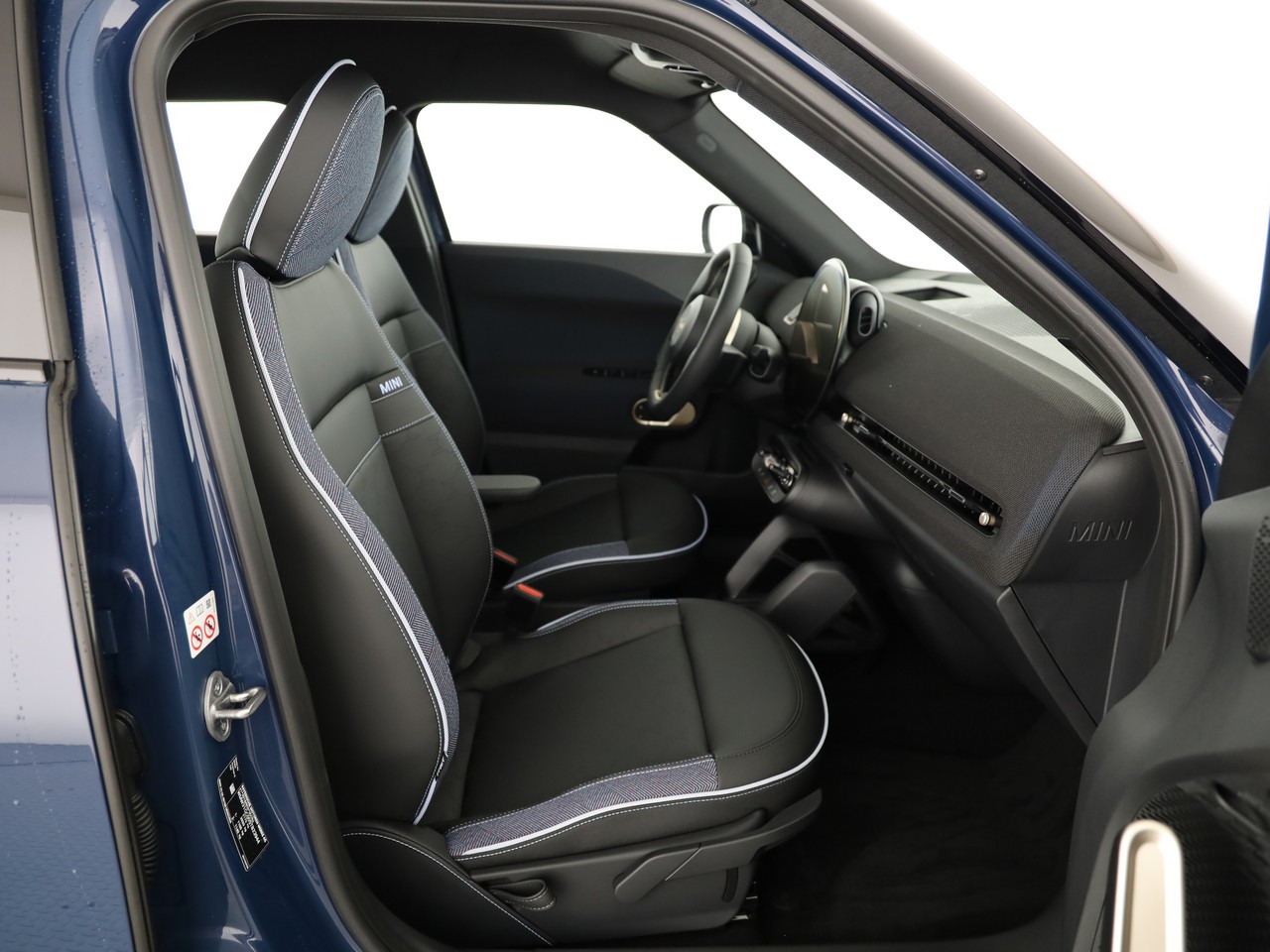 MINI Aceman E I MINI Days Offer-image-14