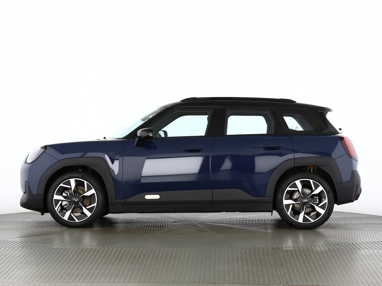 MINI Aceman E I MINI Days Offer-image-2