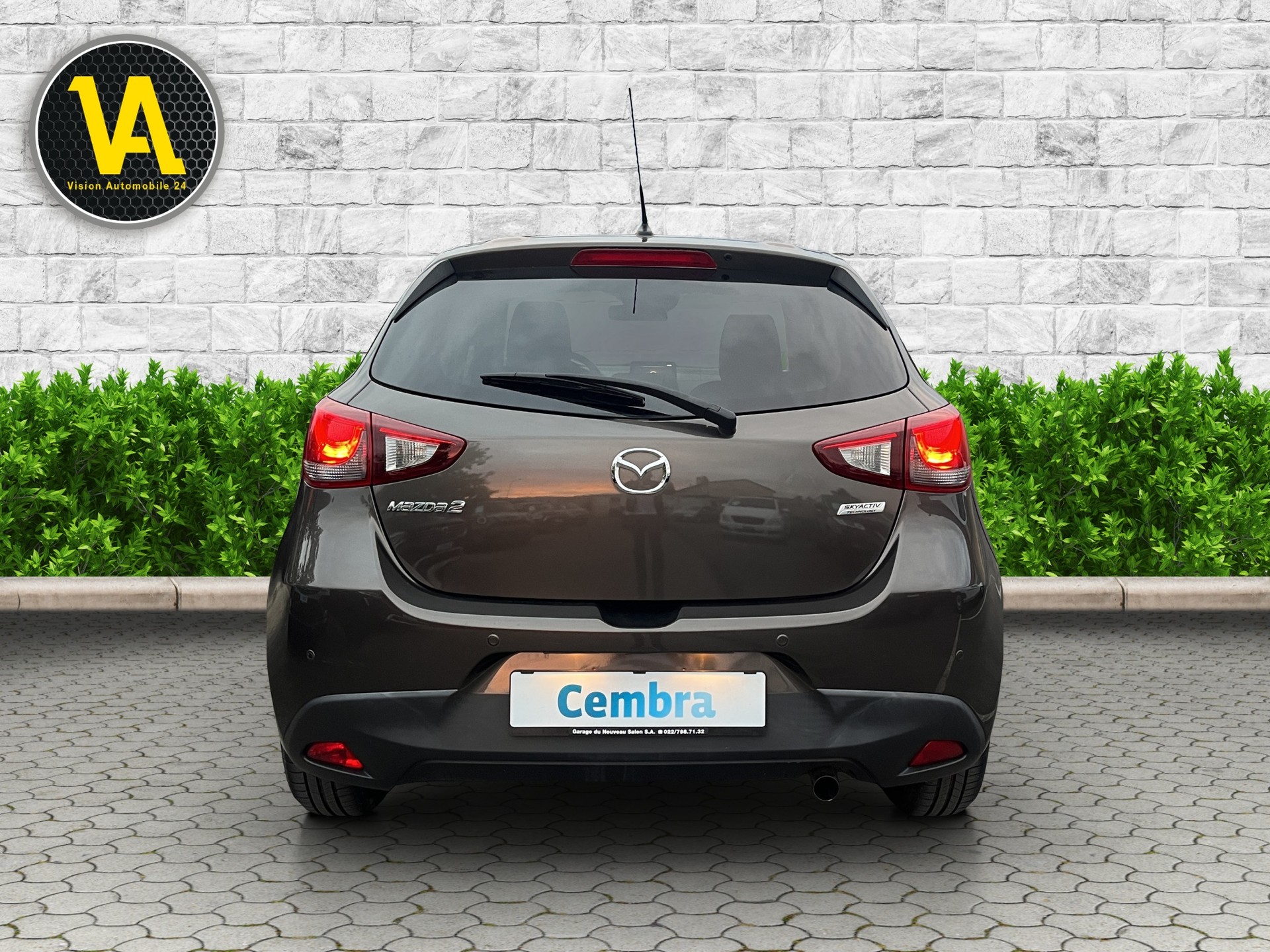 MAZDA 2 SKYACTIV-G 90 Revolution Automat-image-5