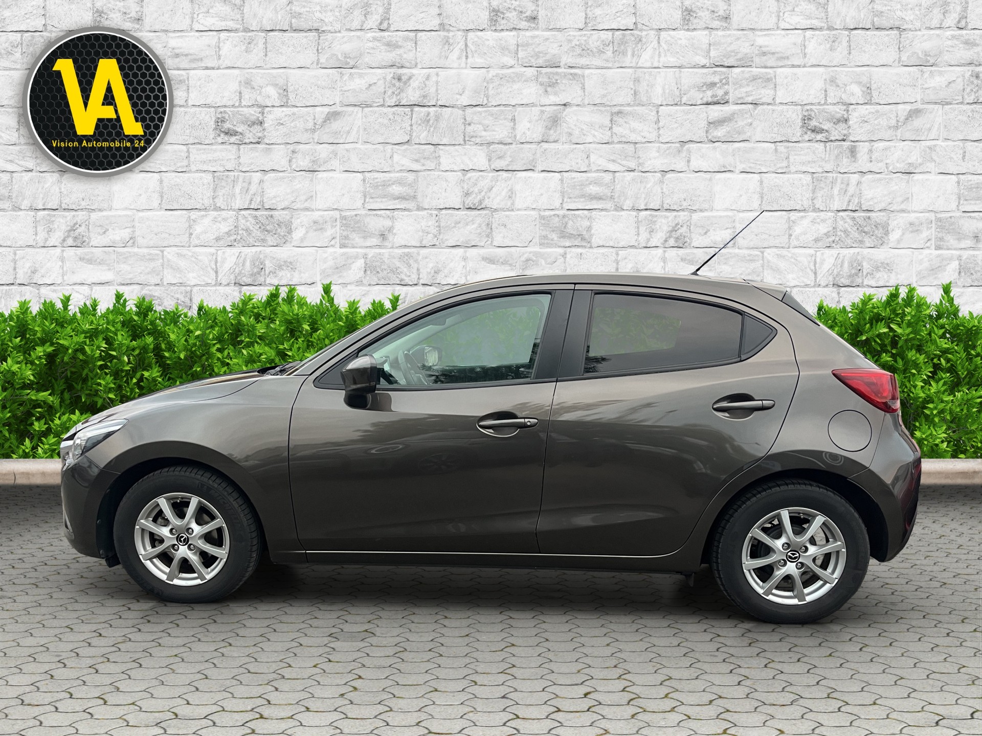 MAZDA 2 SKYACTIV-G 90 Revolution Automat-image-7
