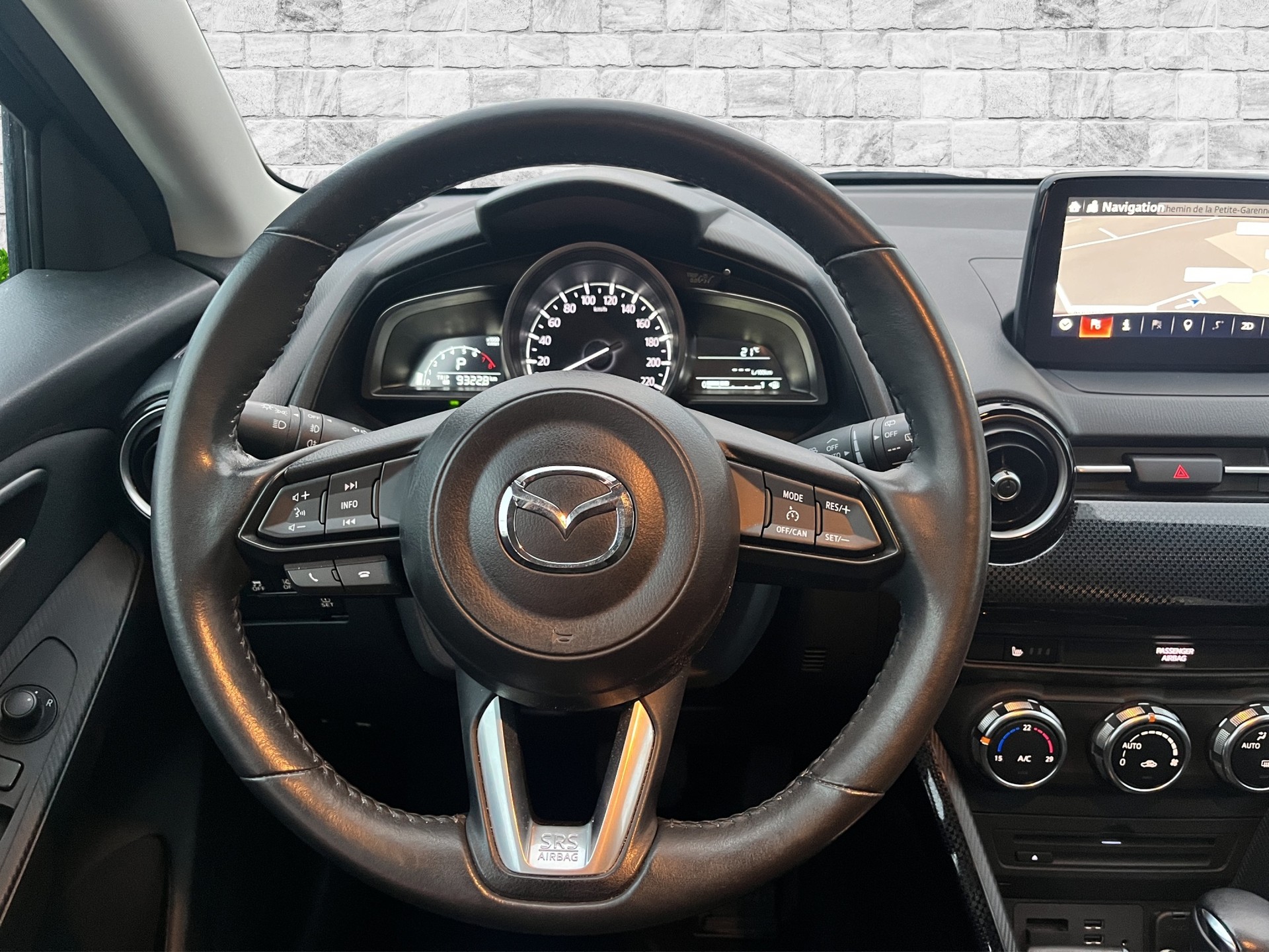 MAZDA 2 SKYACTIV-G 90 Revolution Automat-image-9
