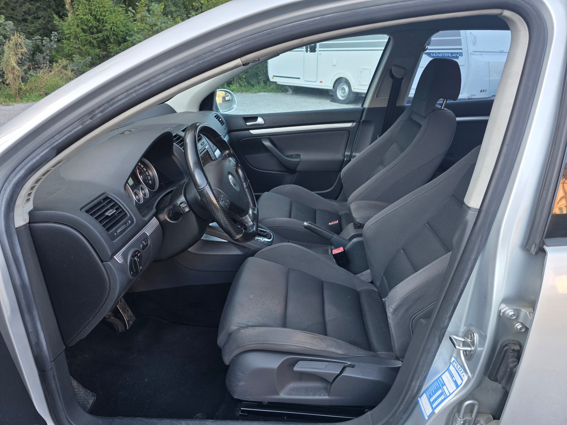 VW Golf R32 4Motion-image-7