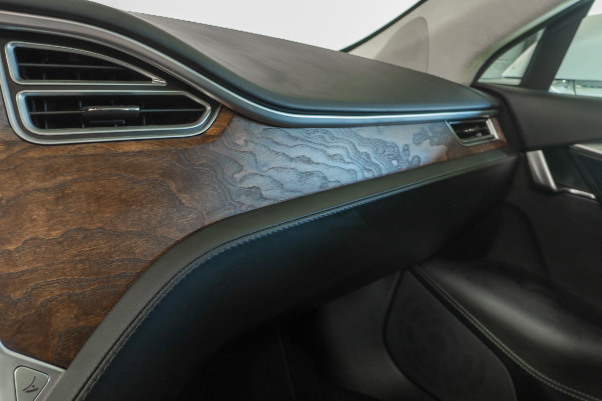 TESLA Model S 90 D Performance * CCS * Lifetime Supercharge SC01-image-16