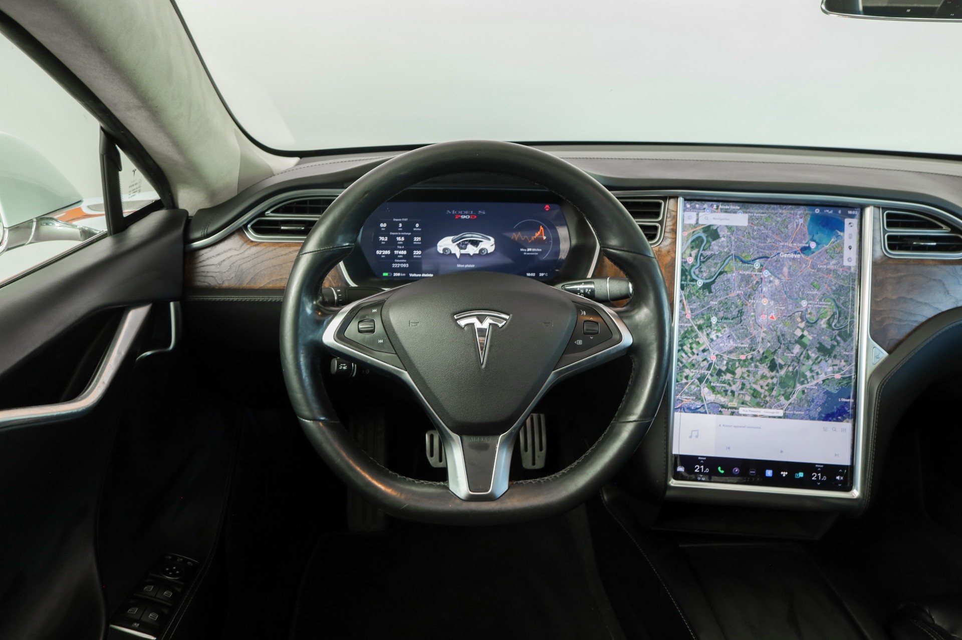 TESLA Model S 90 D Performance * CCS * Lifetime Supercharge SC01-image-10
