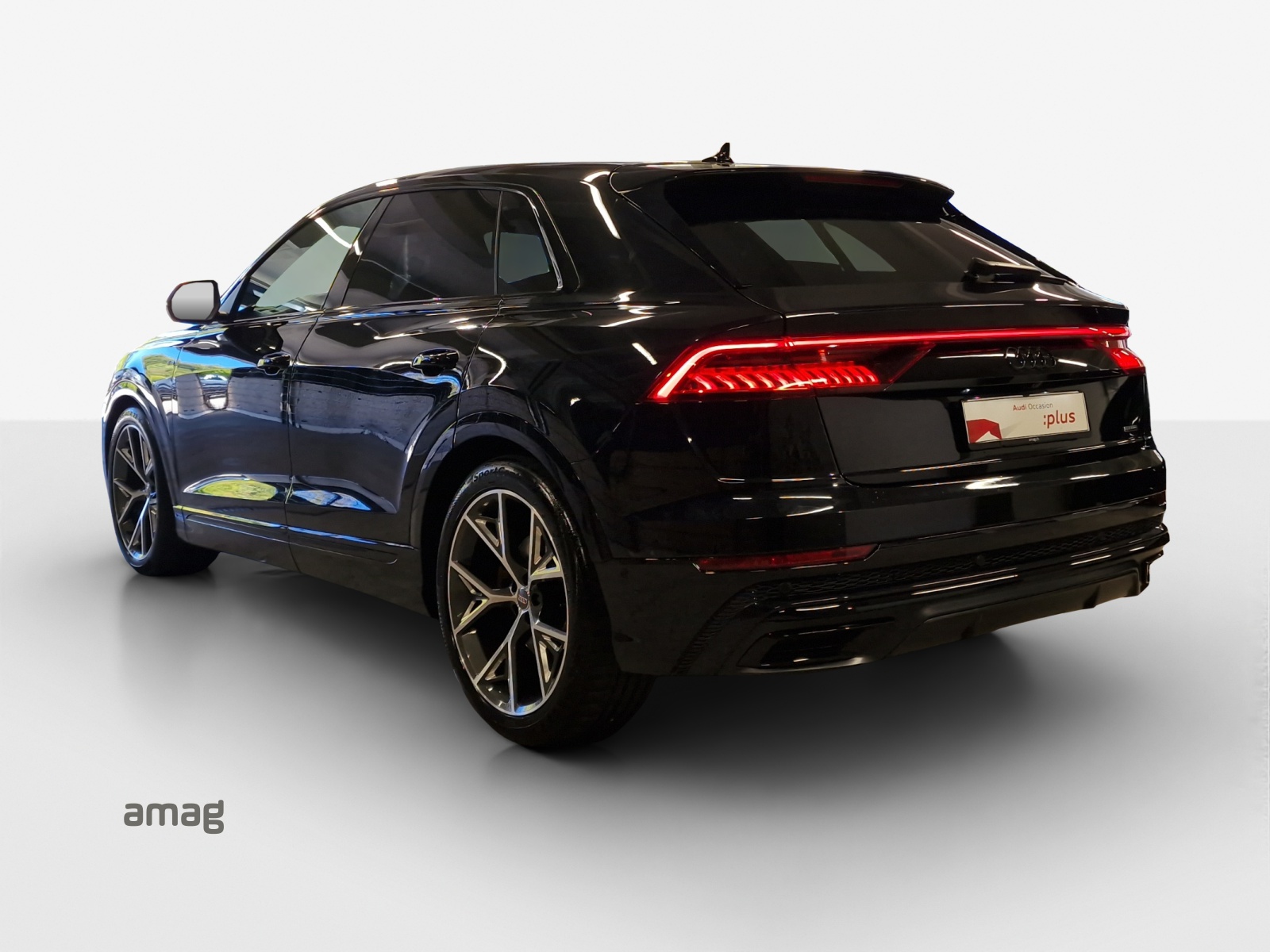 AUDI Q8 50 TDI quattro tiptronic-image-2