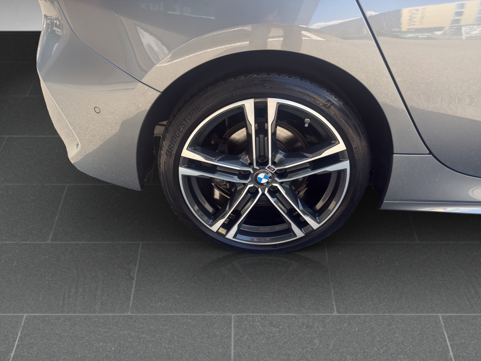 BMW 118i Pure M Sport Steptronic-image-10