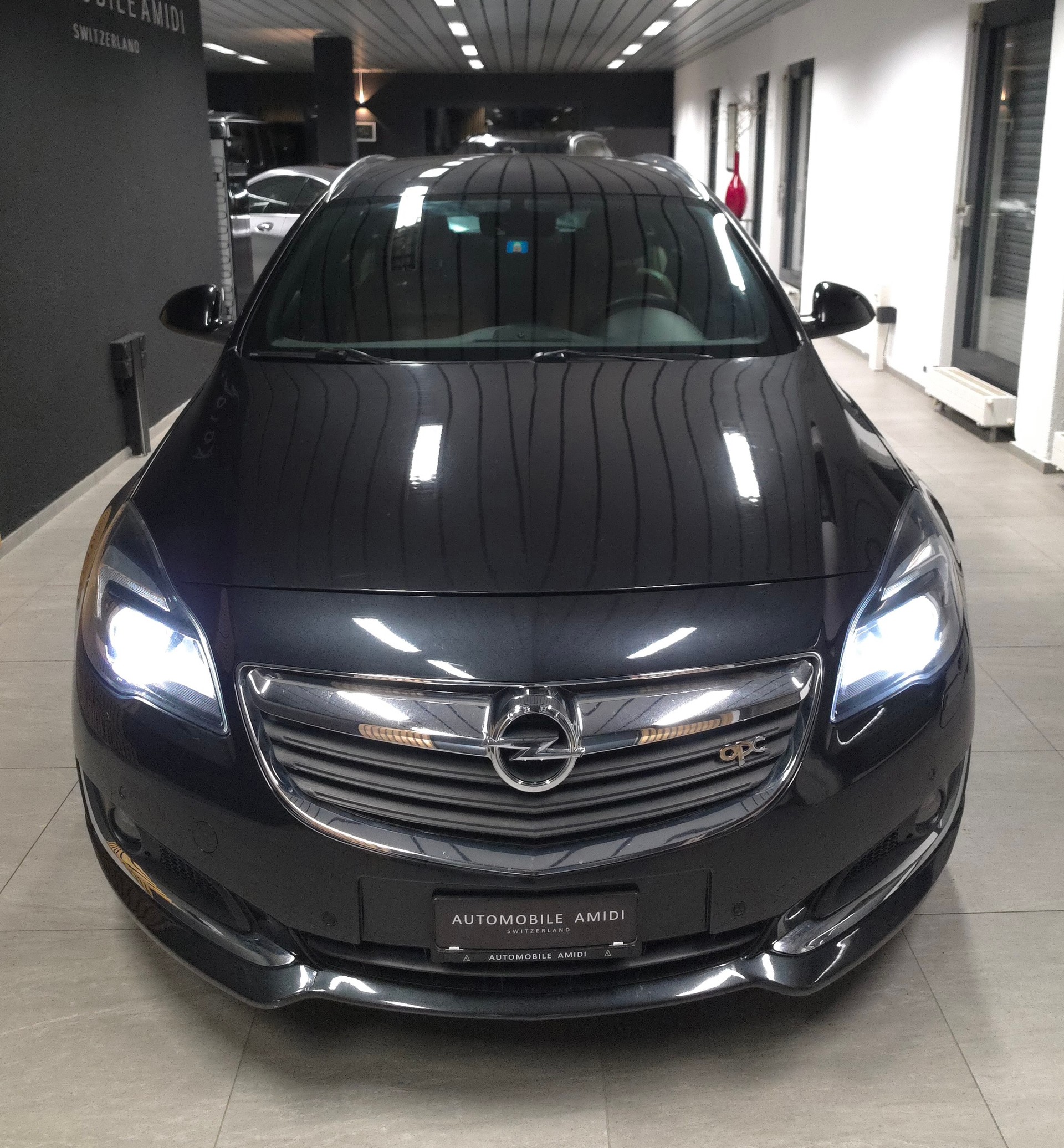 OPEL Insignia Sports Tourer 2.0 Turbo Sport-image-1