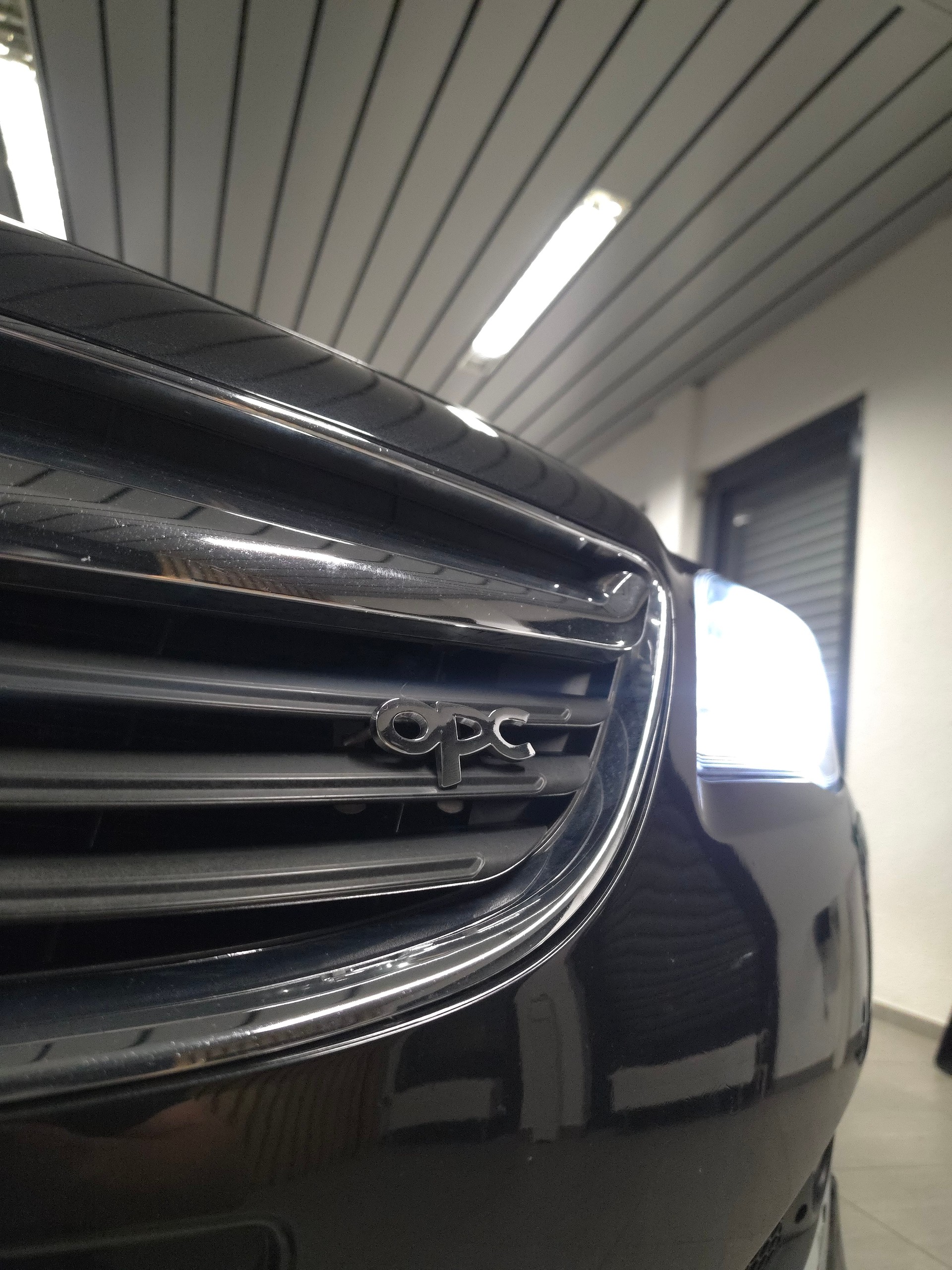 OPEL Insignia Sports Tourer 2.0 Turbo Sport-image-4