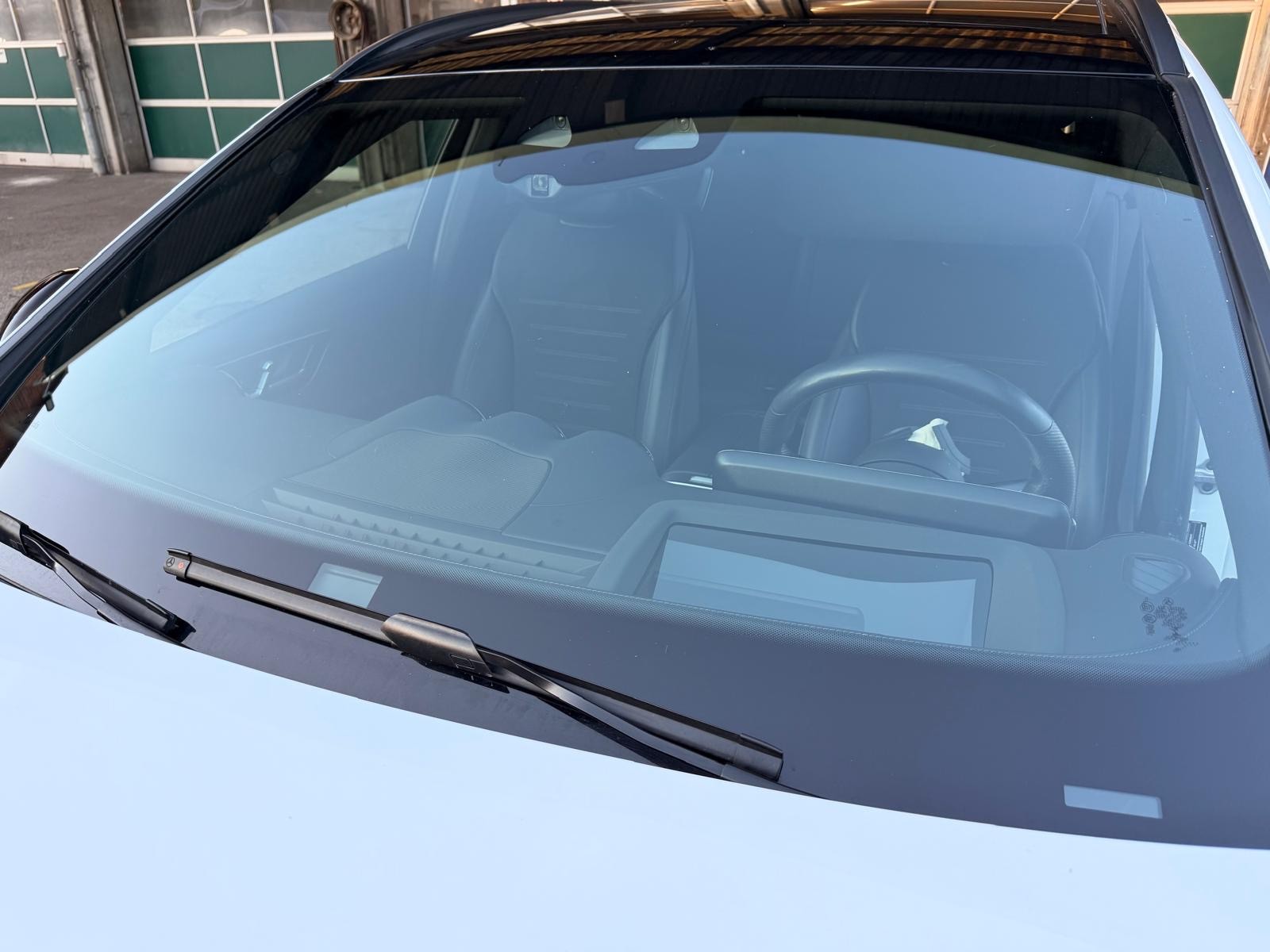 MERCEDES-BENZ C 220 d T 4Matic AMG Line-image-8