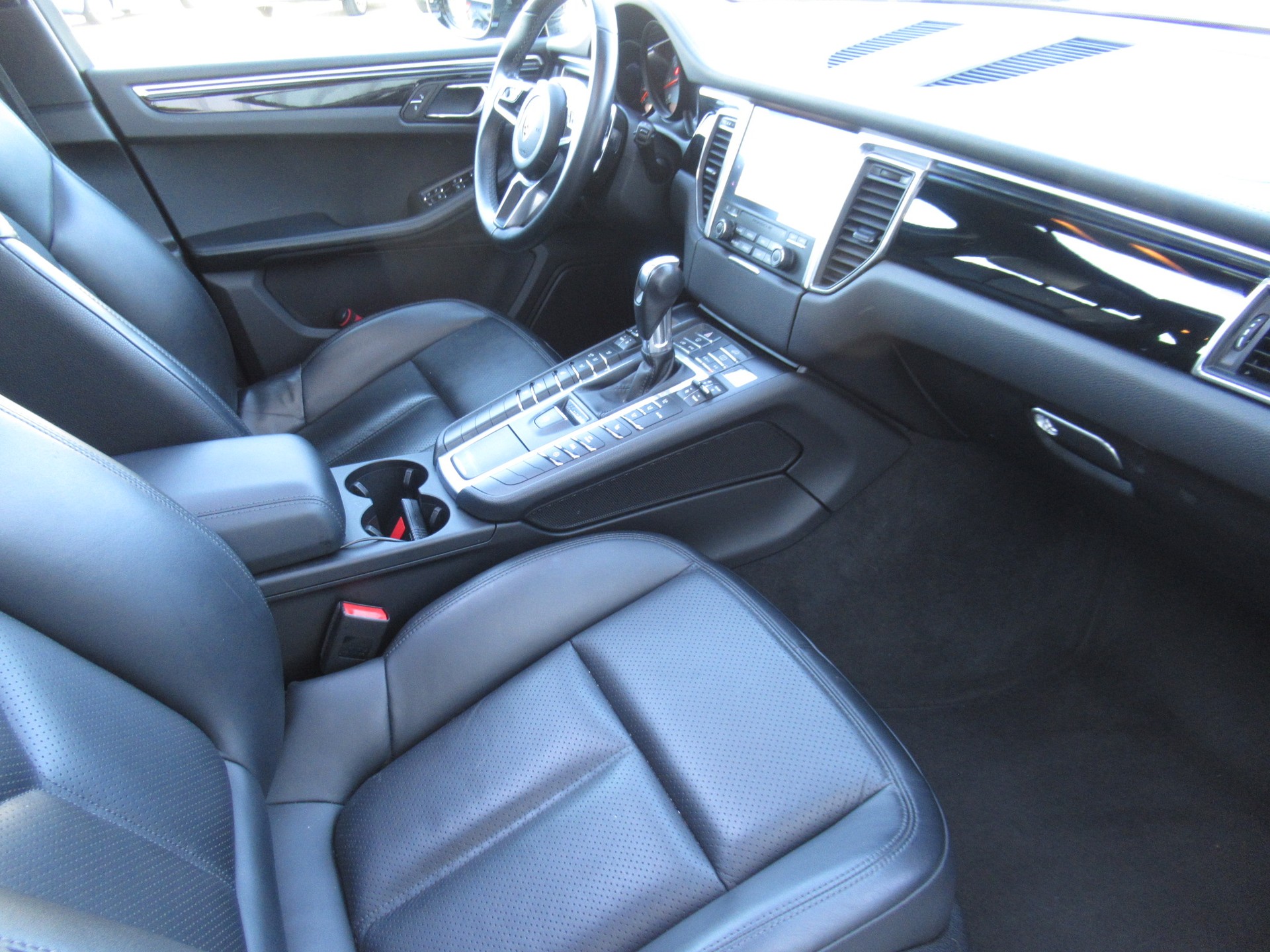 PORSCHE Macan S PDK-image-7
