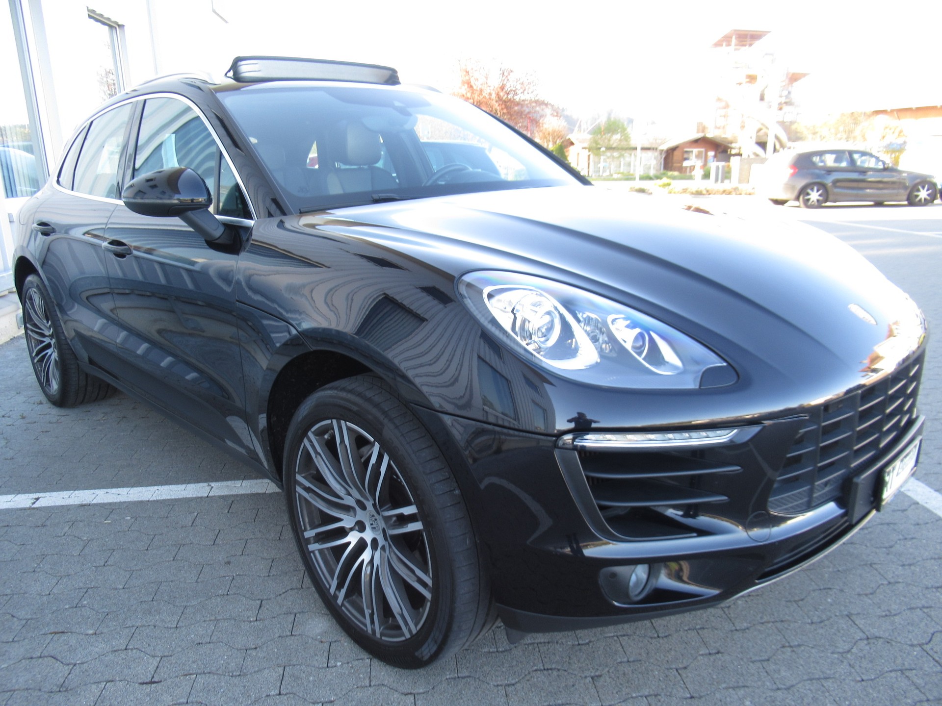 PORSCHE Macan S PDK-image-4