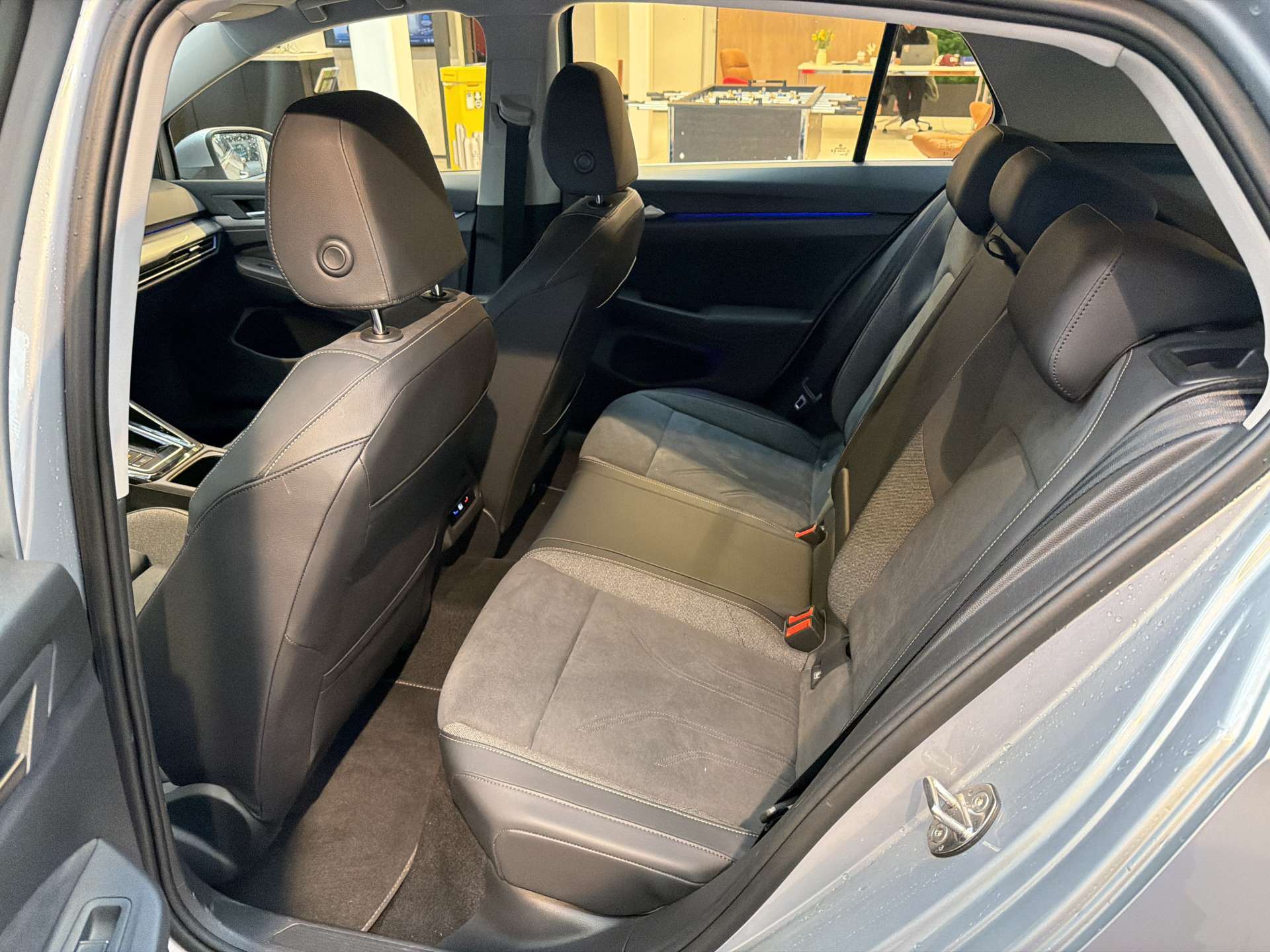 VW Golf 2.0 TDi Style DSG-Automat-image-6