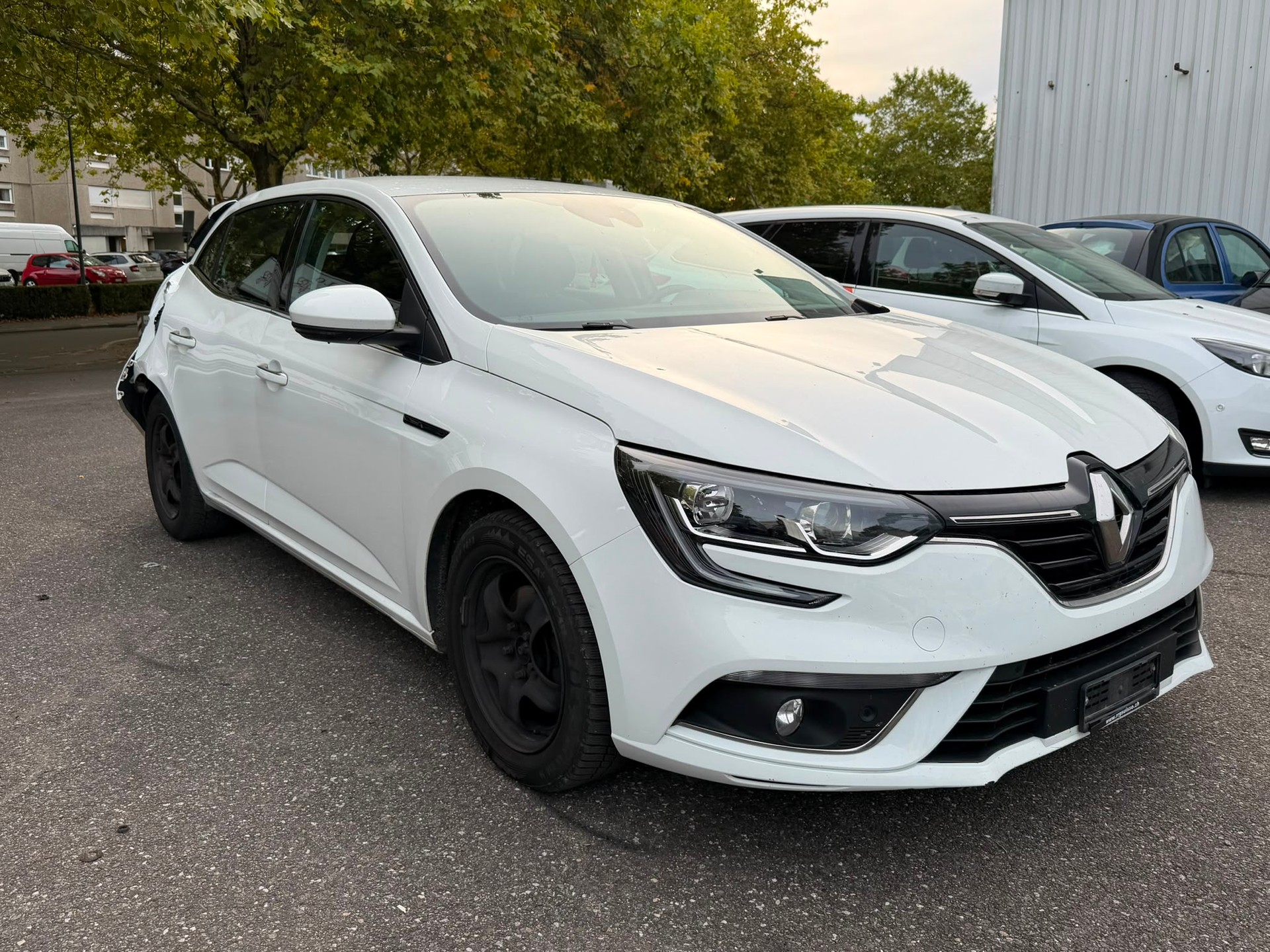 RENAULT Mégane 1.3 16V Turbo GT Line EDC-image-1