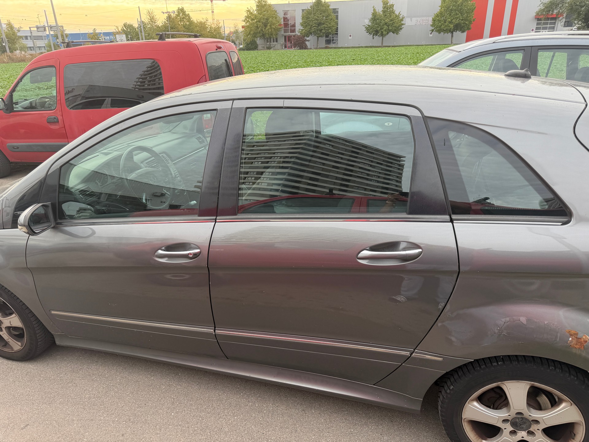 MERCEDES-BENZ B 170-image-4