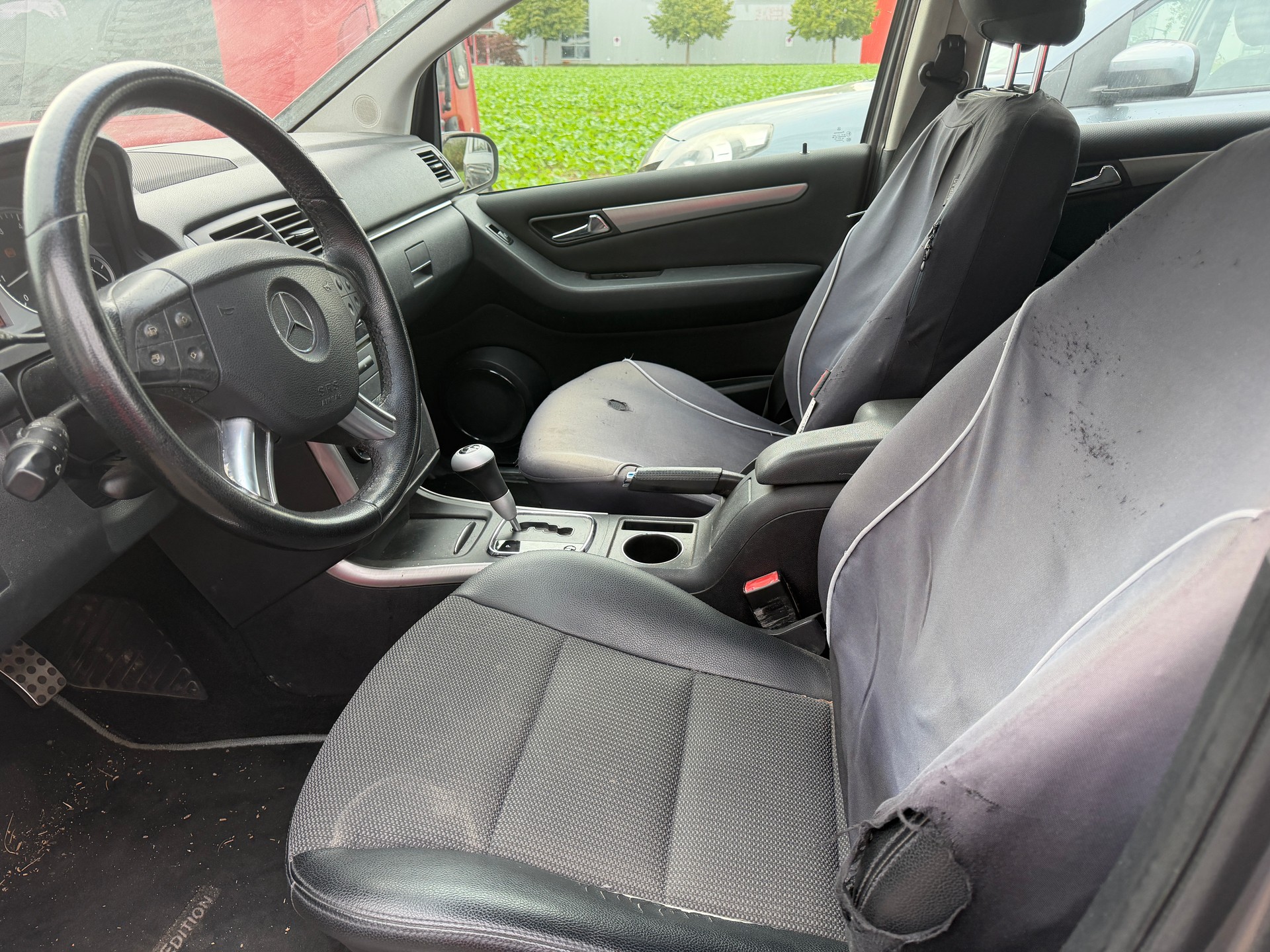 MERCEDES-BENZ B 170-image-8