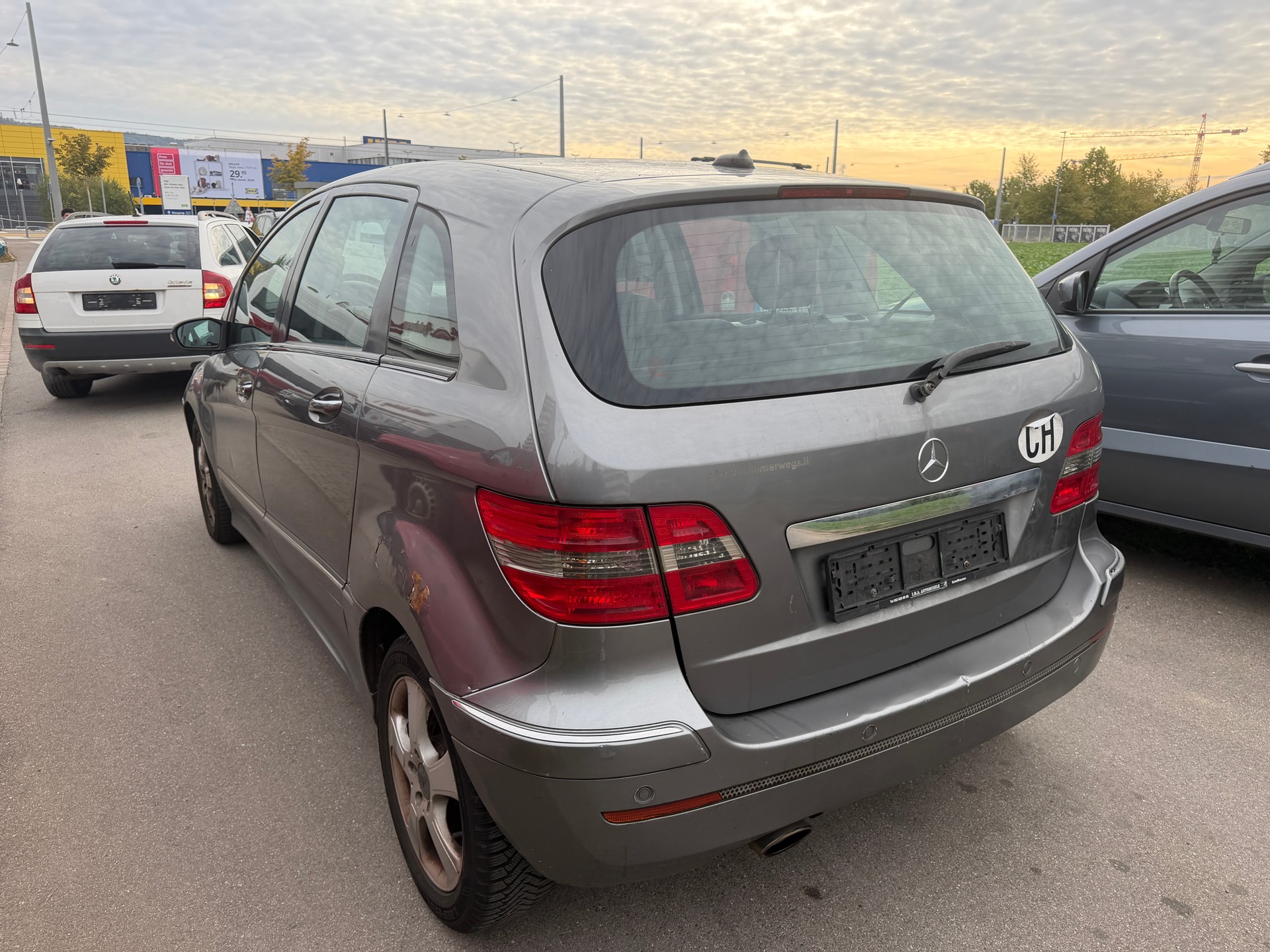 MERCEDES-BENZ B 170-image-6