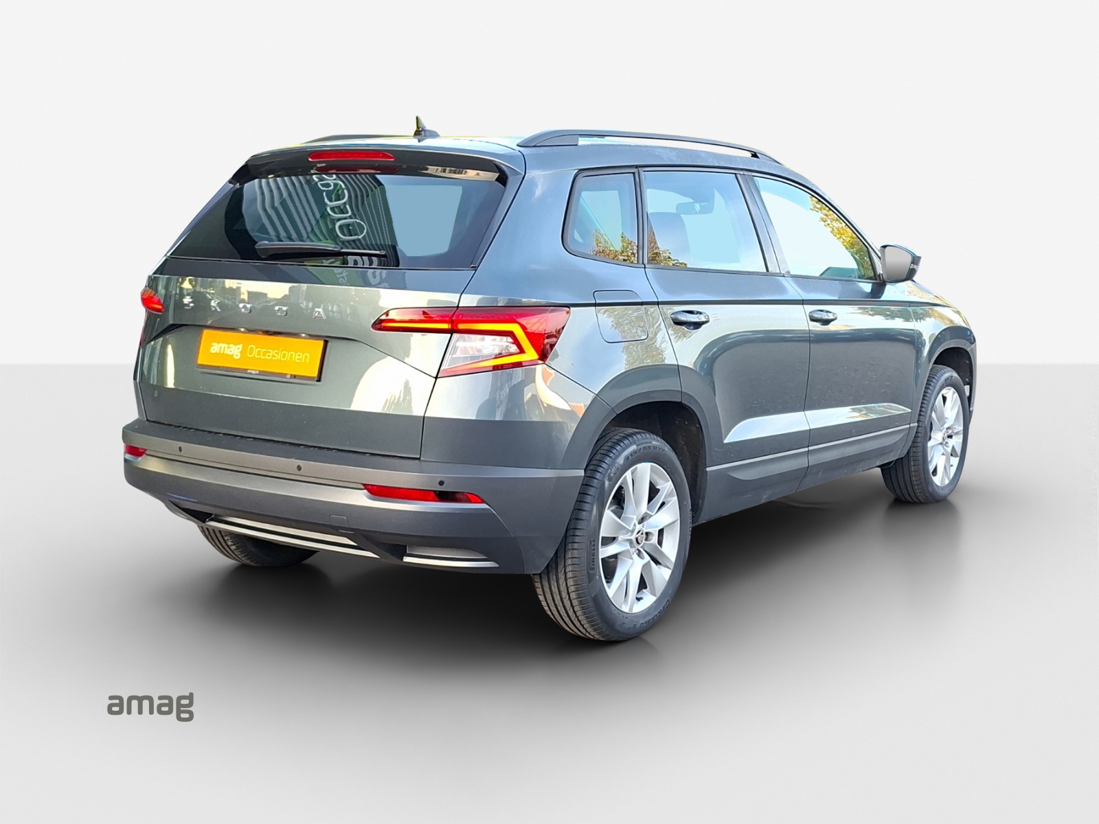 SKODA Karoq 1.5 TSI ACT Ambition DSG-image-4