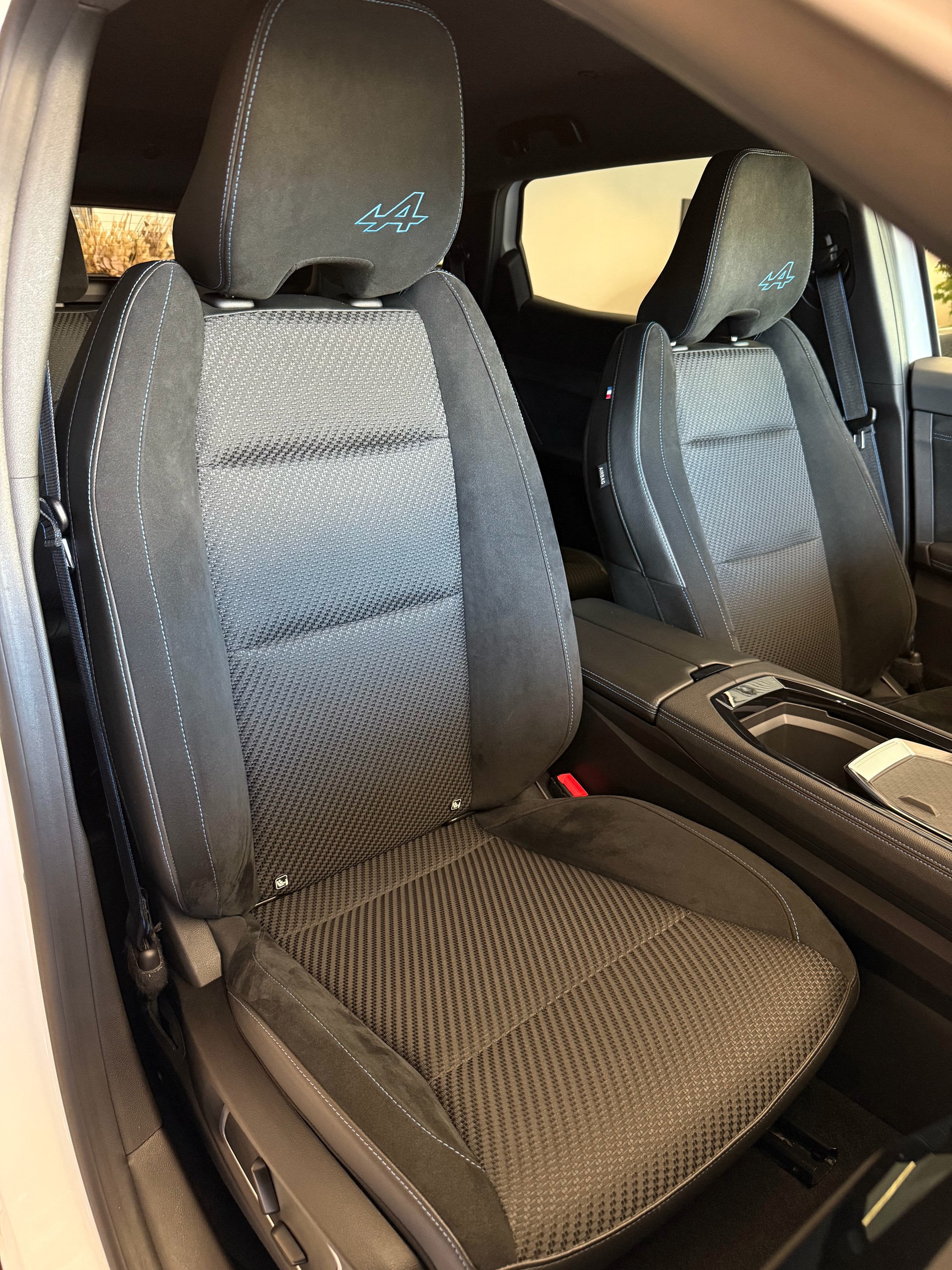 RENAULT Espace 1.2 E-Tech 200 Esprit Alpine 5-Sitze-image-14