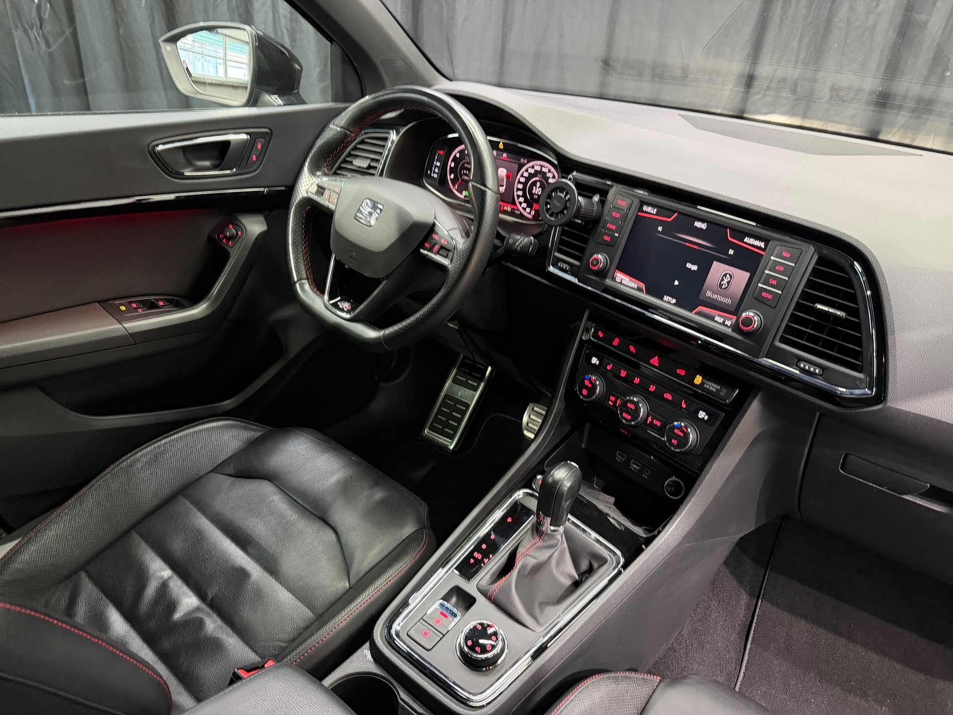 SEAT Ateca 2.0 TSI FR 4Drive DSG-image-4