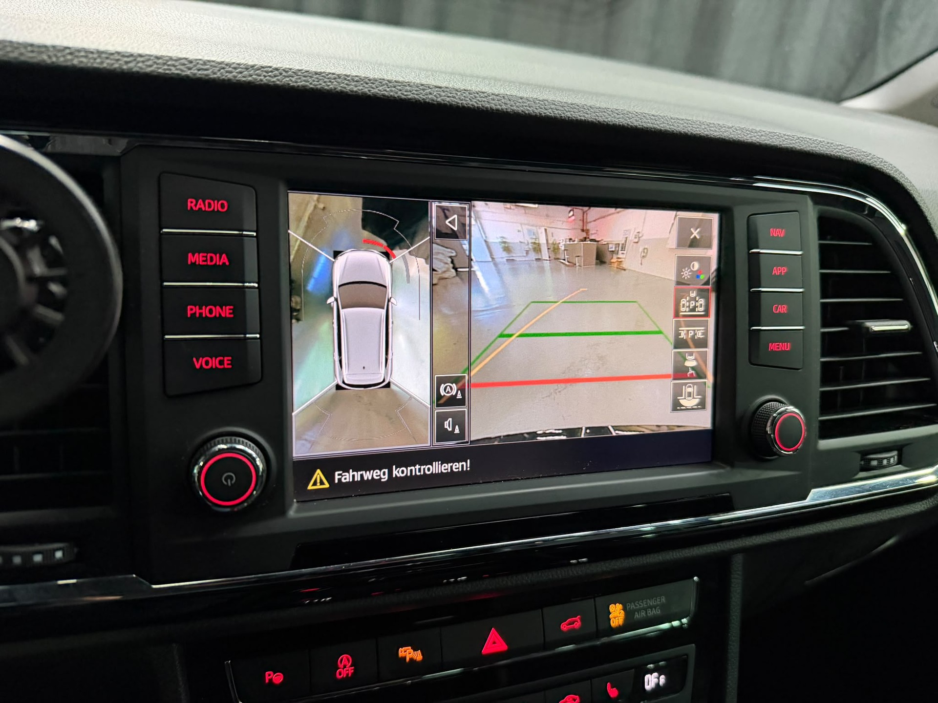 SEAT Ateca 2.0 TSI FR 4Drive DSG-image-16