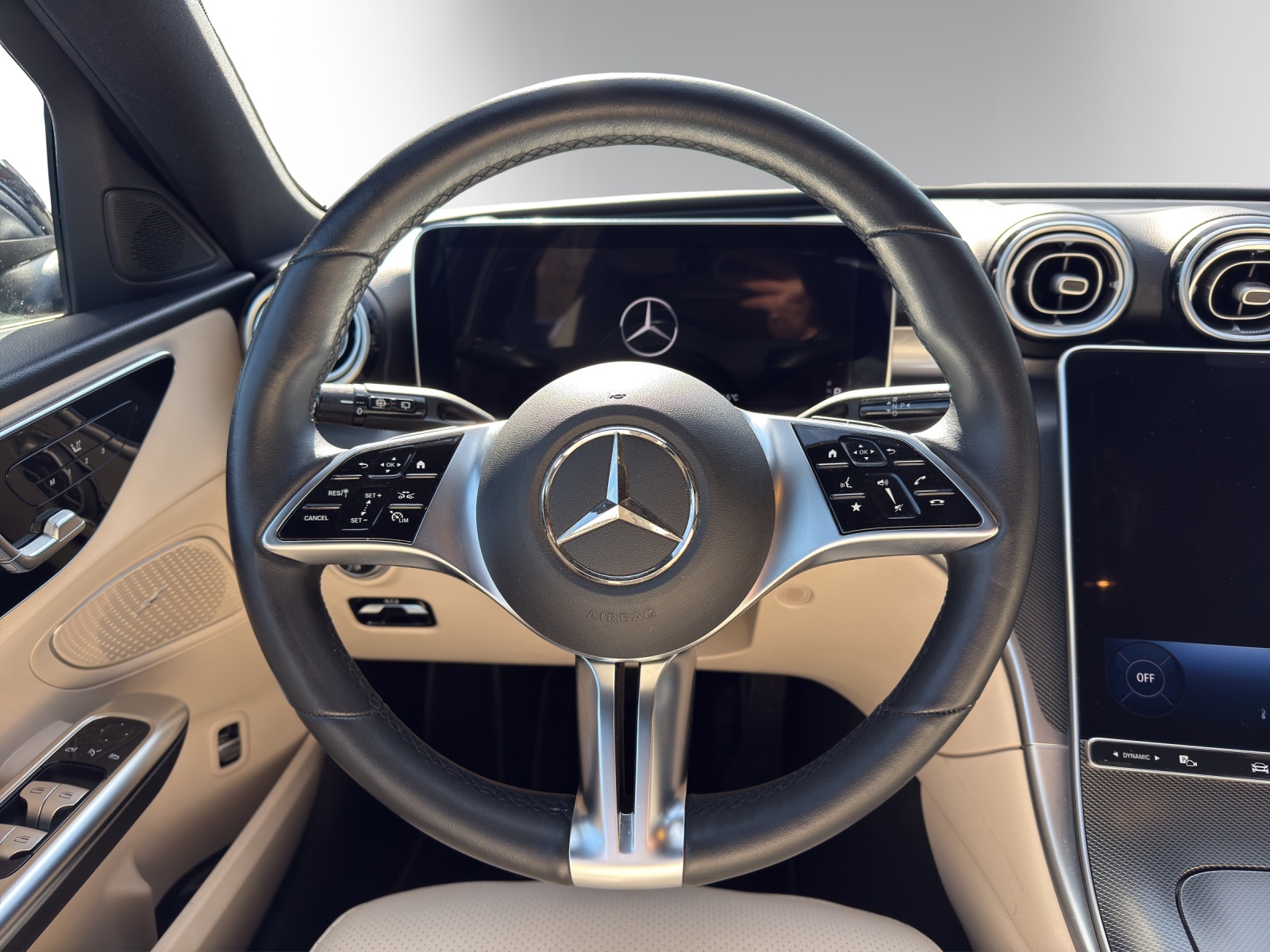 MERCEDES-BENZ C 220 d-image-9