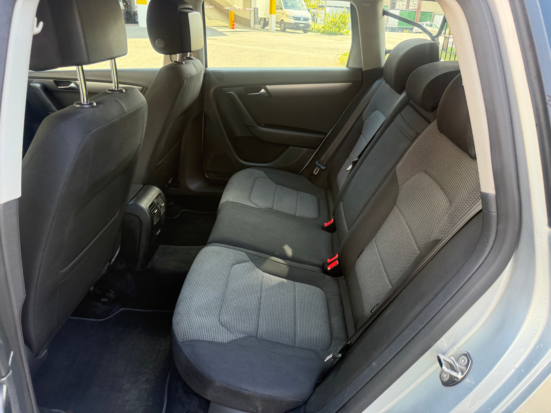 VW Passat Variant 1.4 TSI BMT Comfortline-image-9