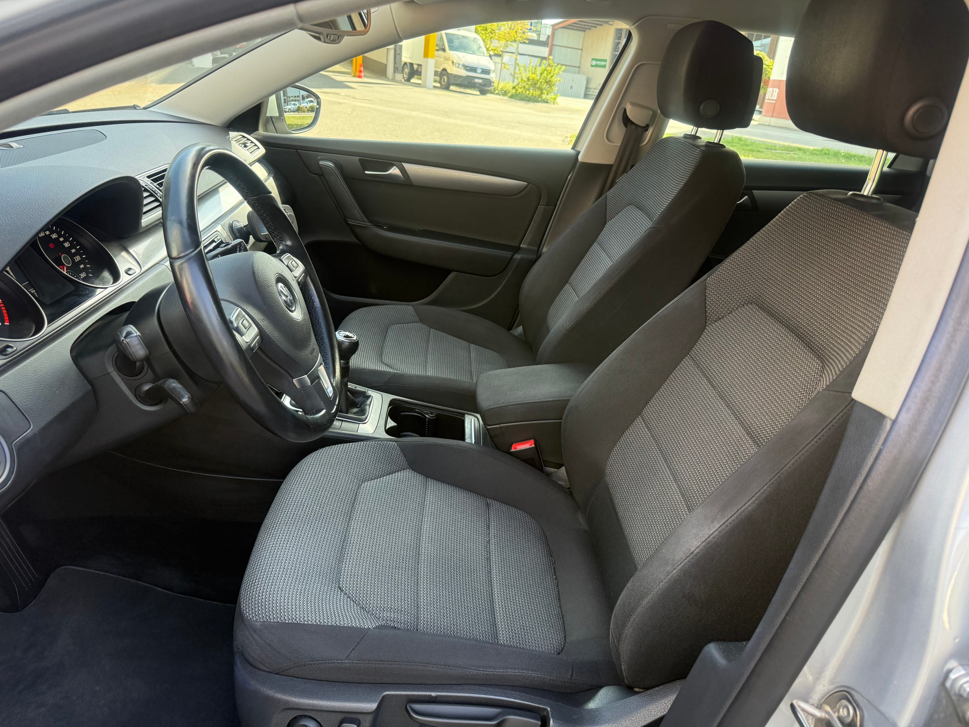 VW Passat Variant 1.4 TSI BMT Comfortline-image-5