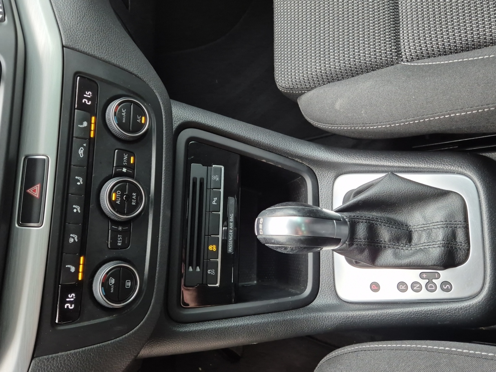 VW Sharan 2.0 TDI BMT Highline DSG-image-14
