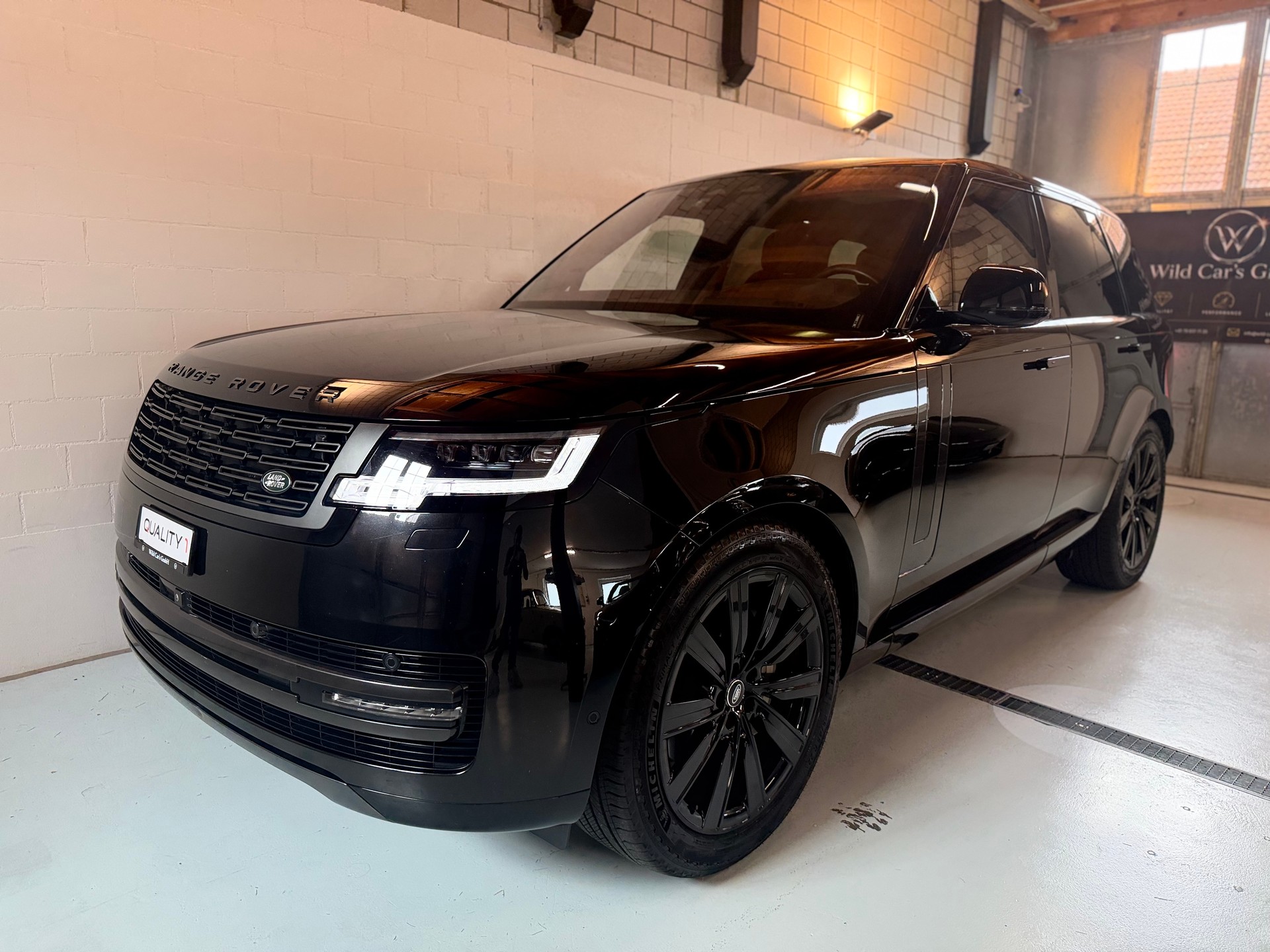 LAND ROVER Range Rover D300 3.0D I6 MHEV HSE Automatic